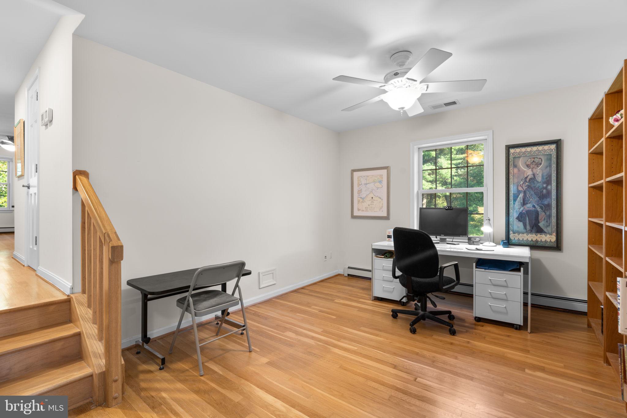 ANCIENT OAK - Residential