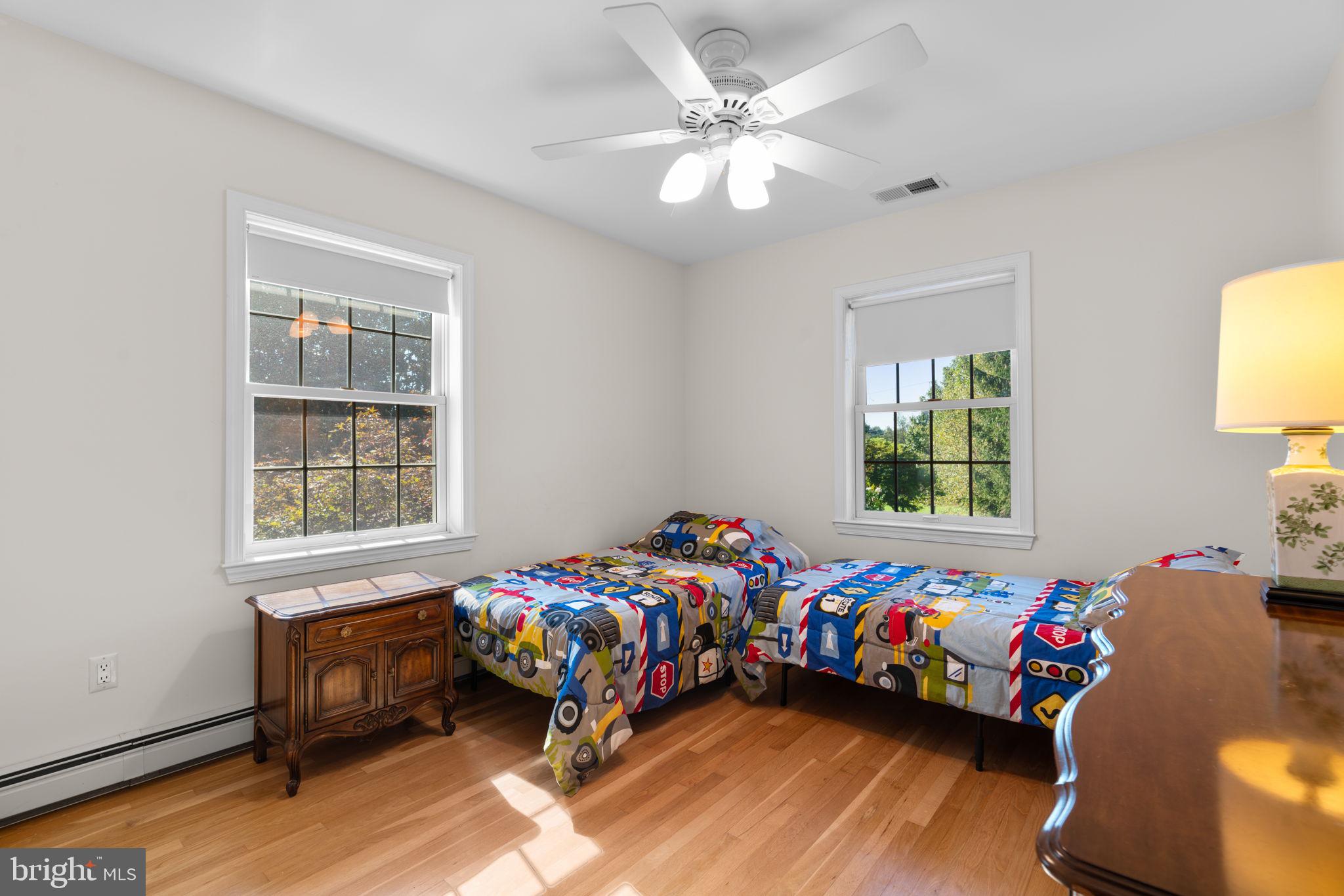 ANCIENT OAK - Residential