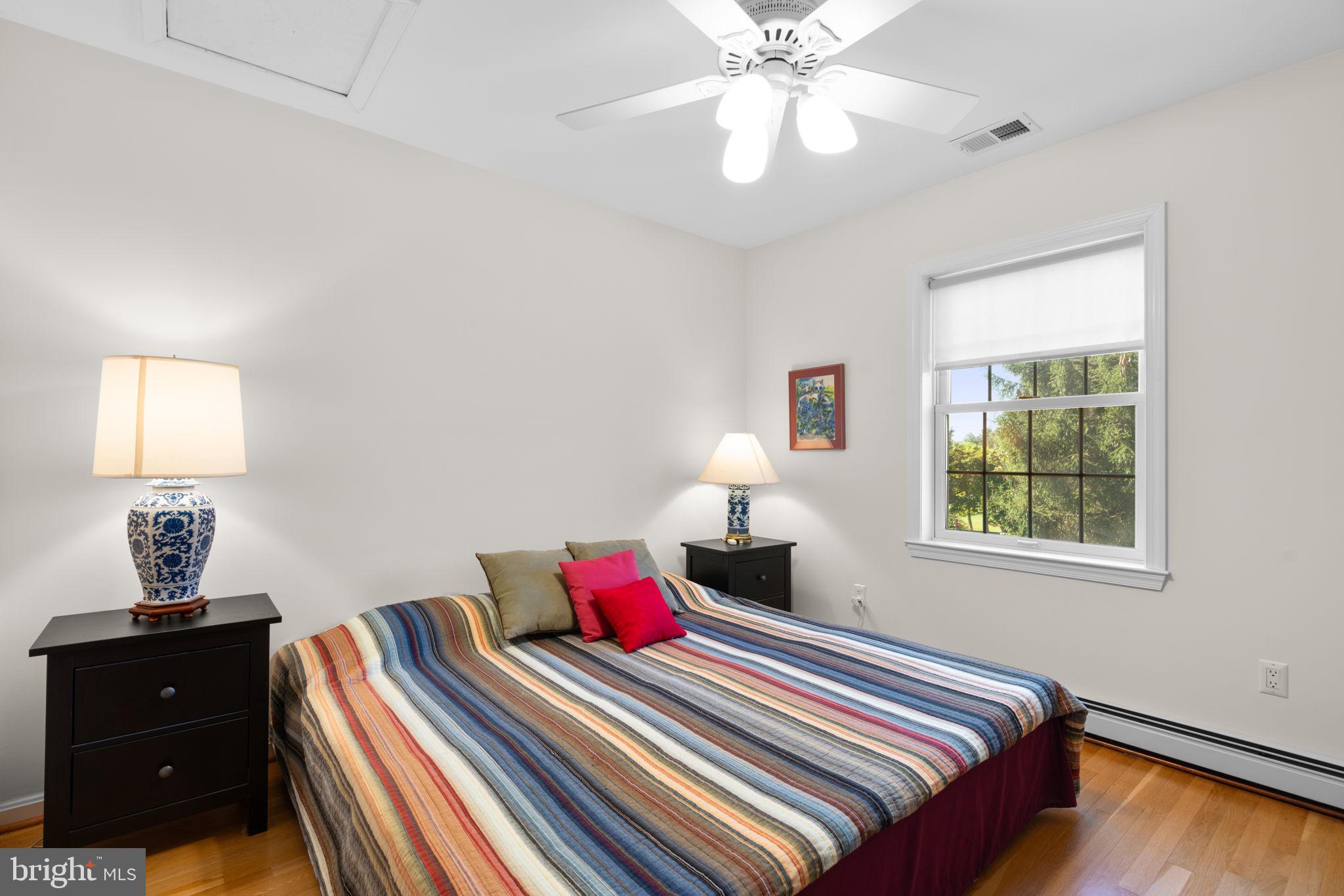 ANCIENT OAK - Residential