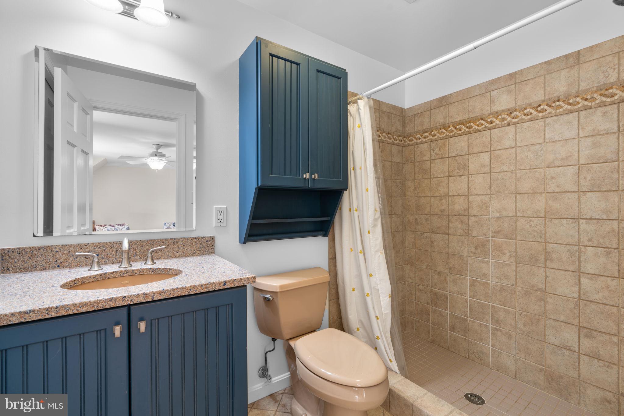 ANCIENT OAK - Residential