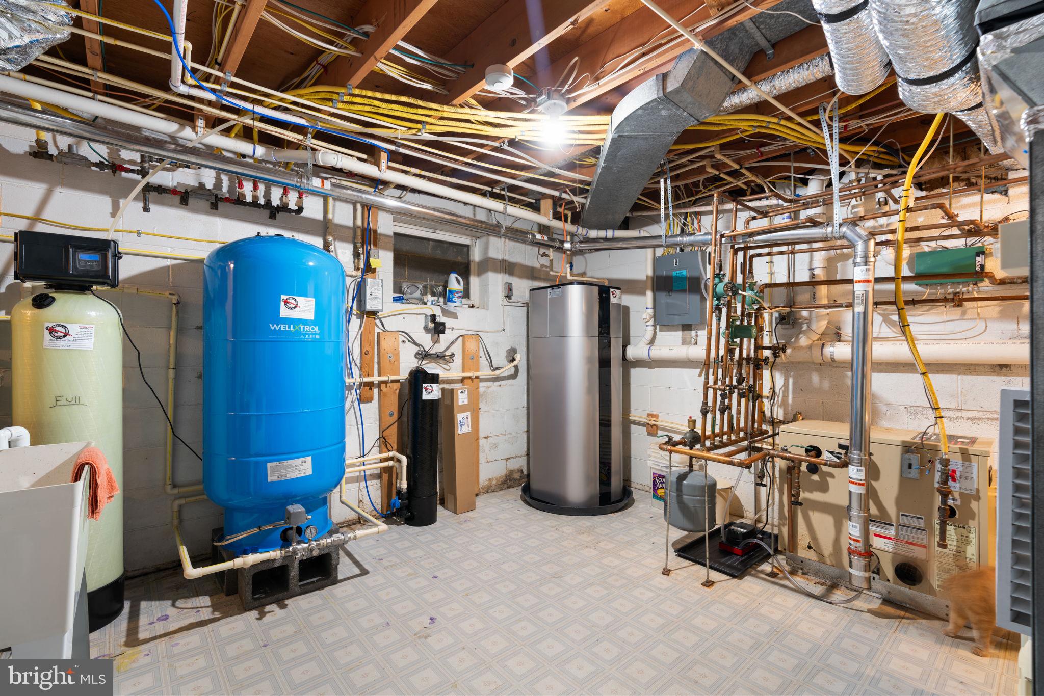 ANCIENT OAK - Residential