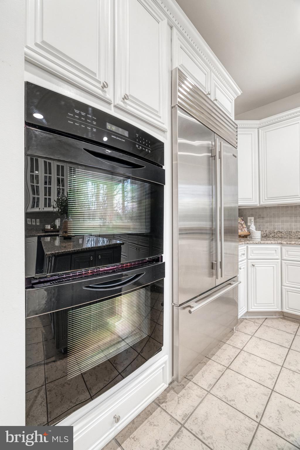 DOMINION HILL - Residential