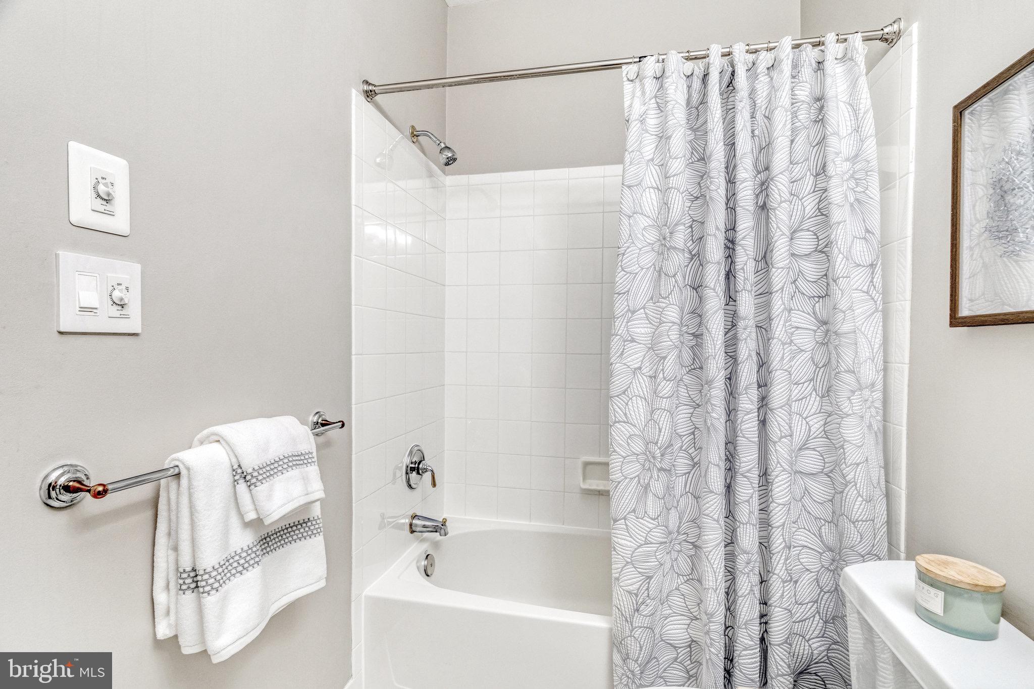 DOMINION HILL - Residential