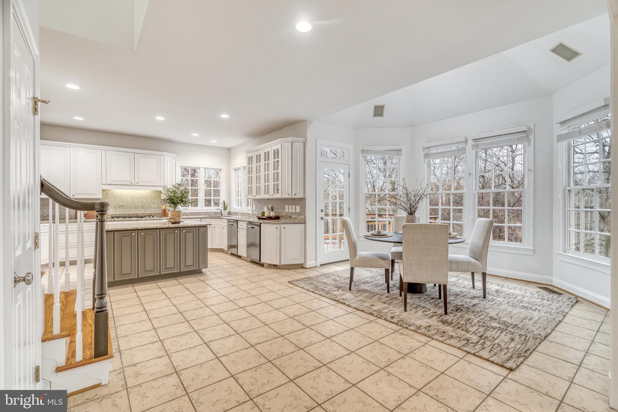 DOMINION HILL - Residential