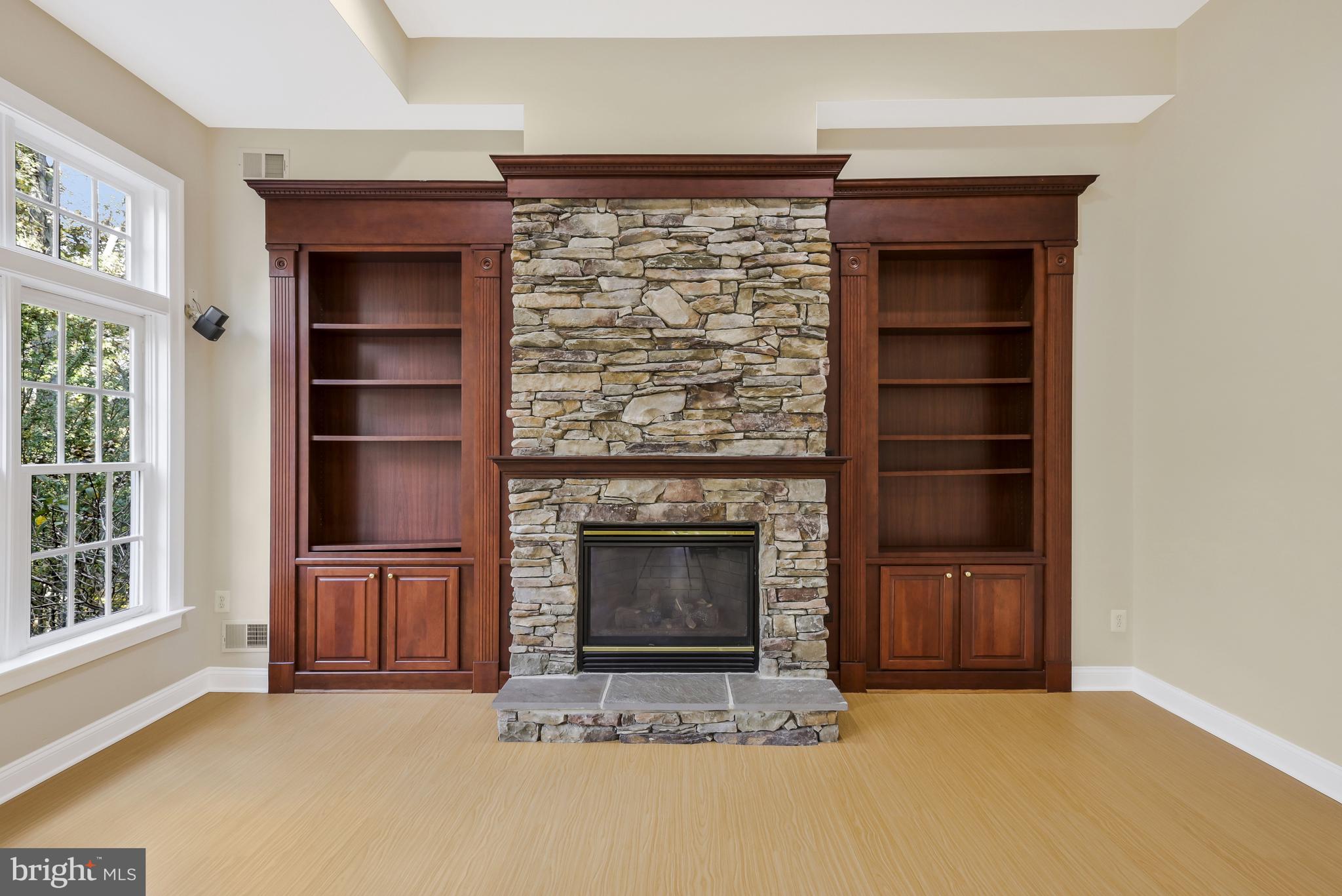 DOMINION HILL - Residential