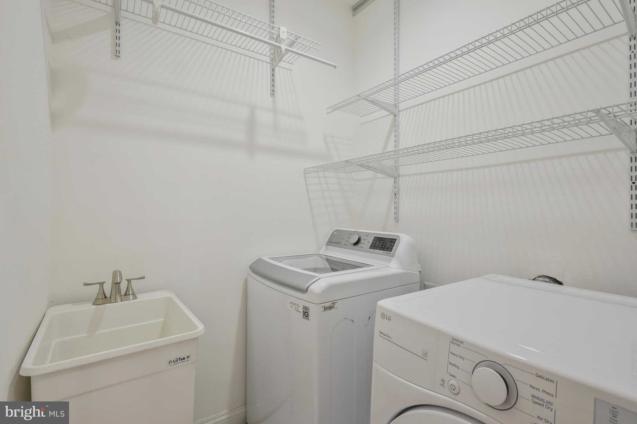 DOMINION HILL - Residential