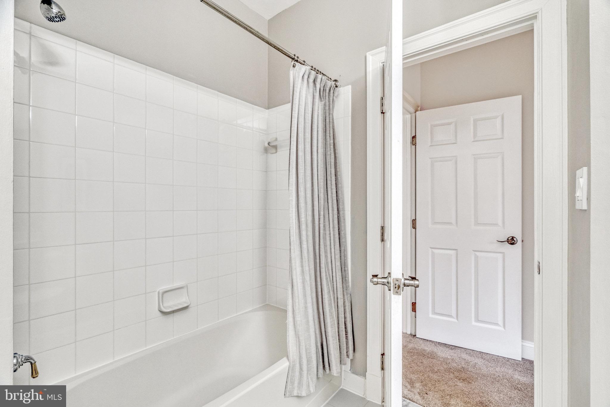 DOMINION HILL - Residential