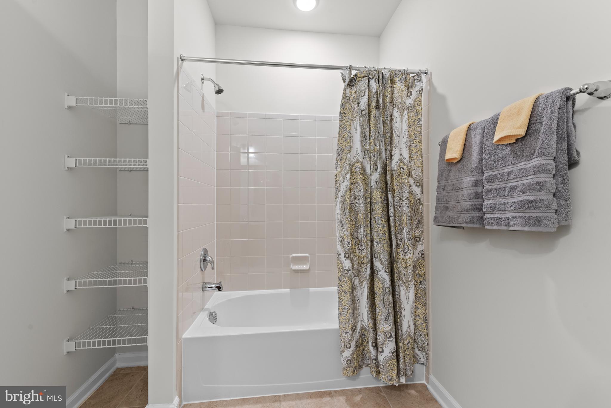 POTOMAC GREEN CONDOMINIUM - Residential