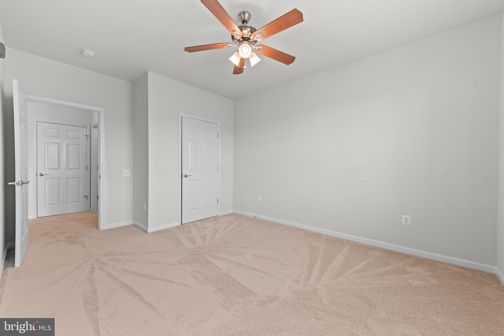 POTOMAC GREEN CONDOMINIUM - Residential