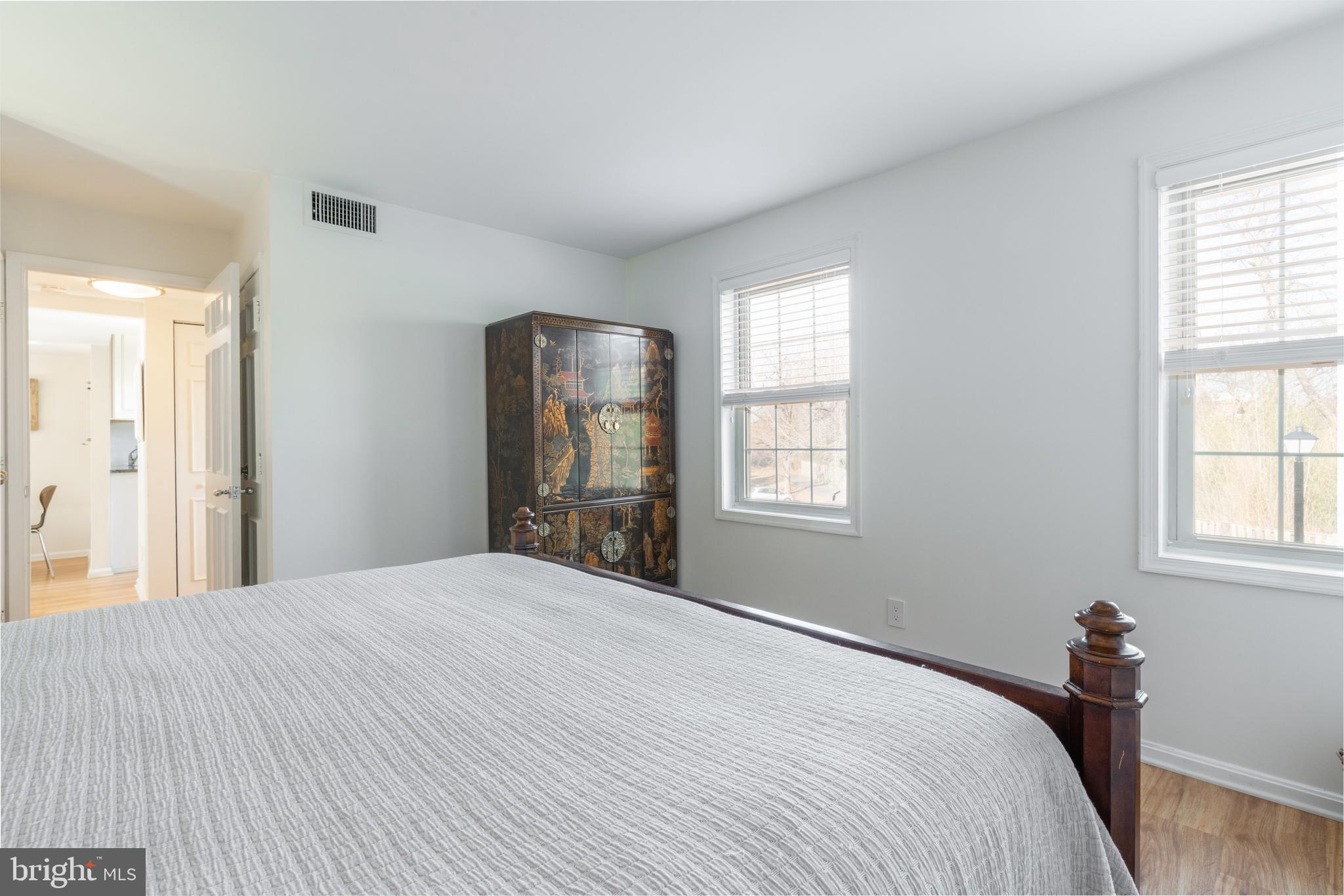 HARBOR TERRACE - Residential