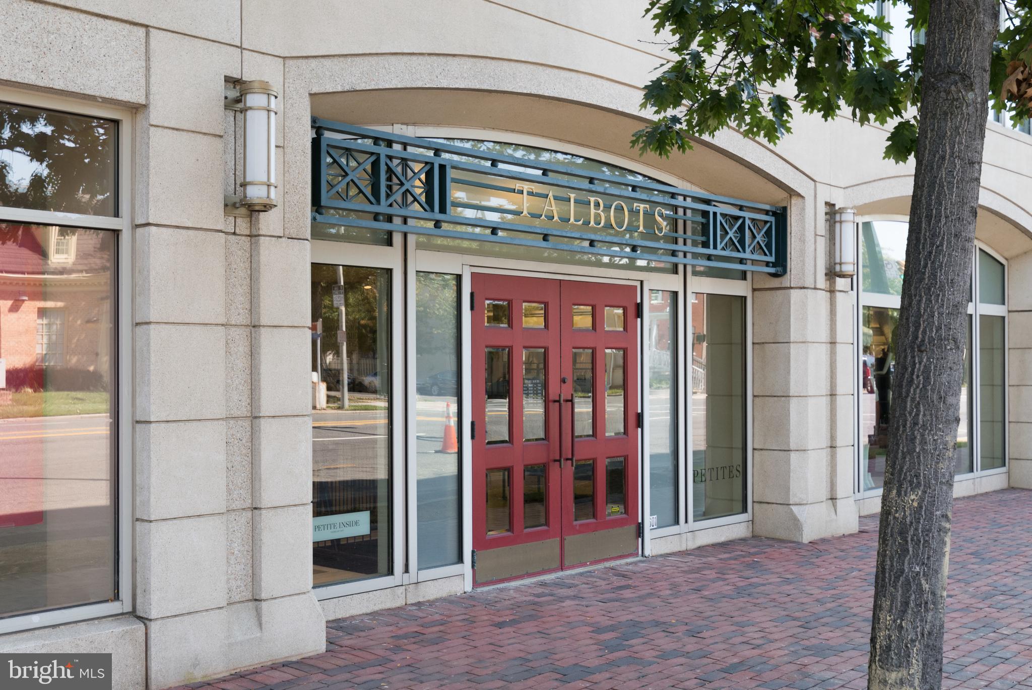 HARBOR TERRACE - Residential