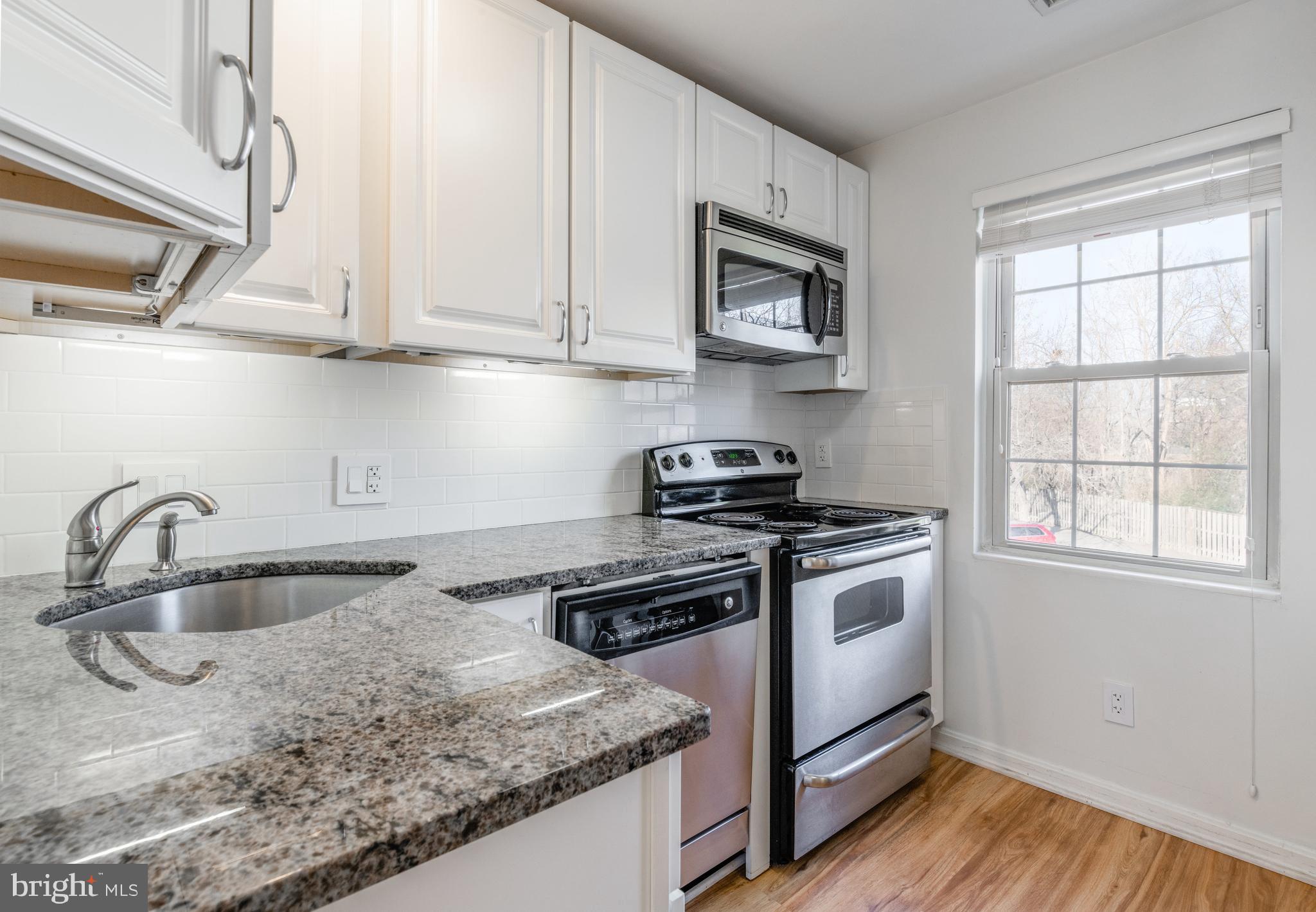 HARBOR TERRACE - Residential