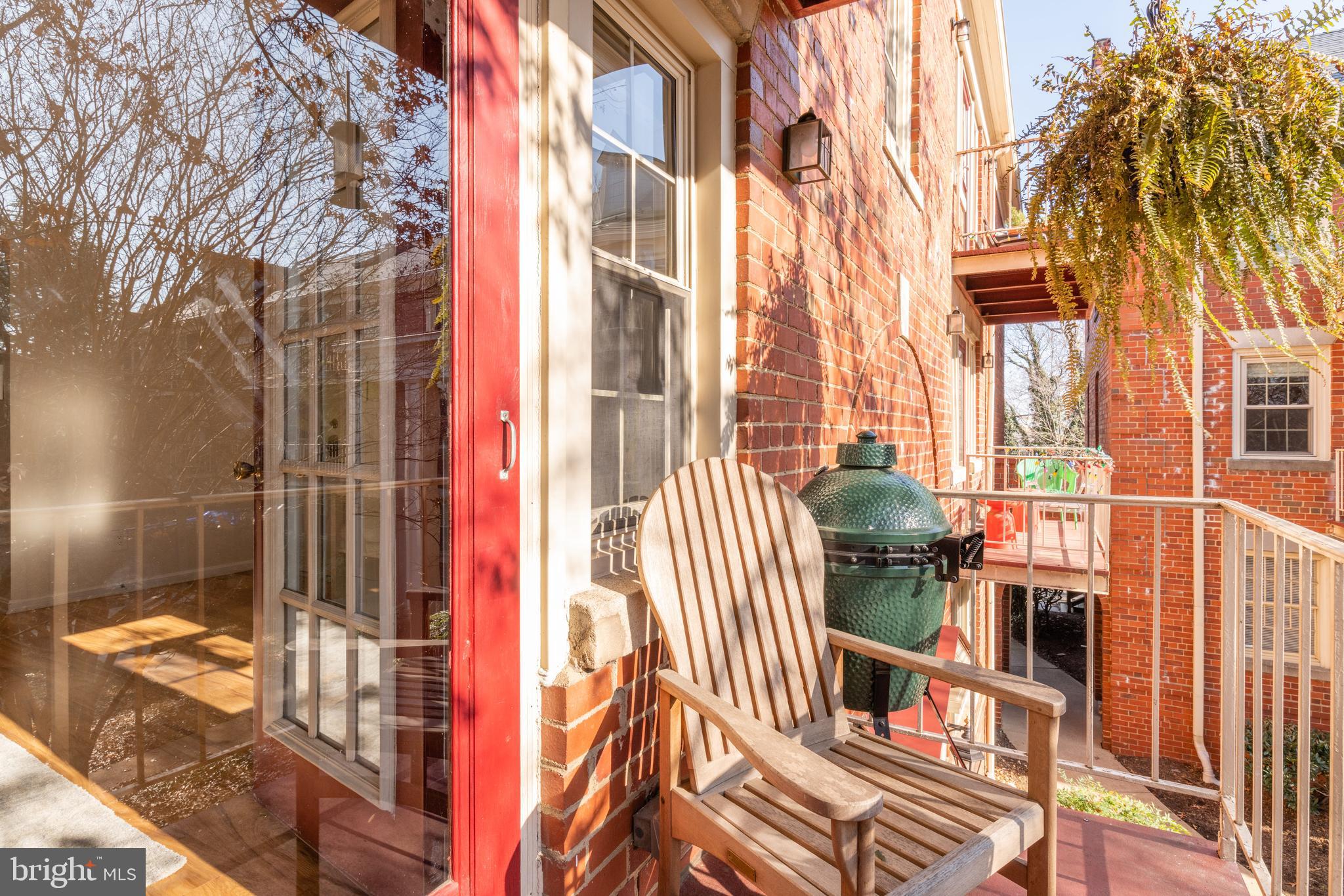 HARBOR TERRACE - Residential