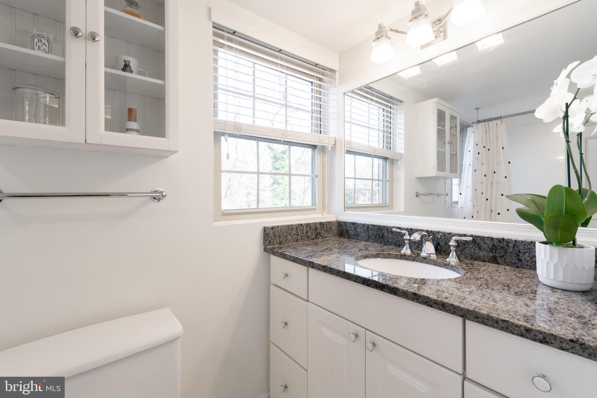 HARBOR TERRACE - Residential