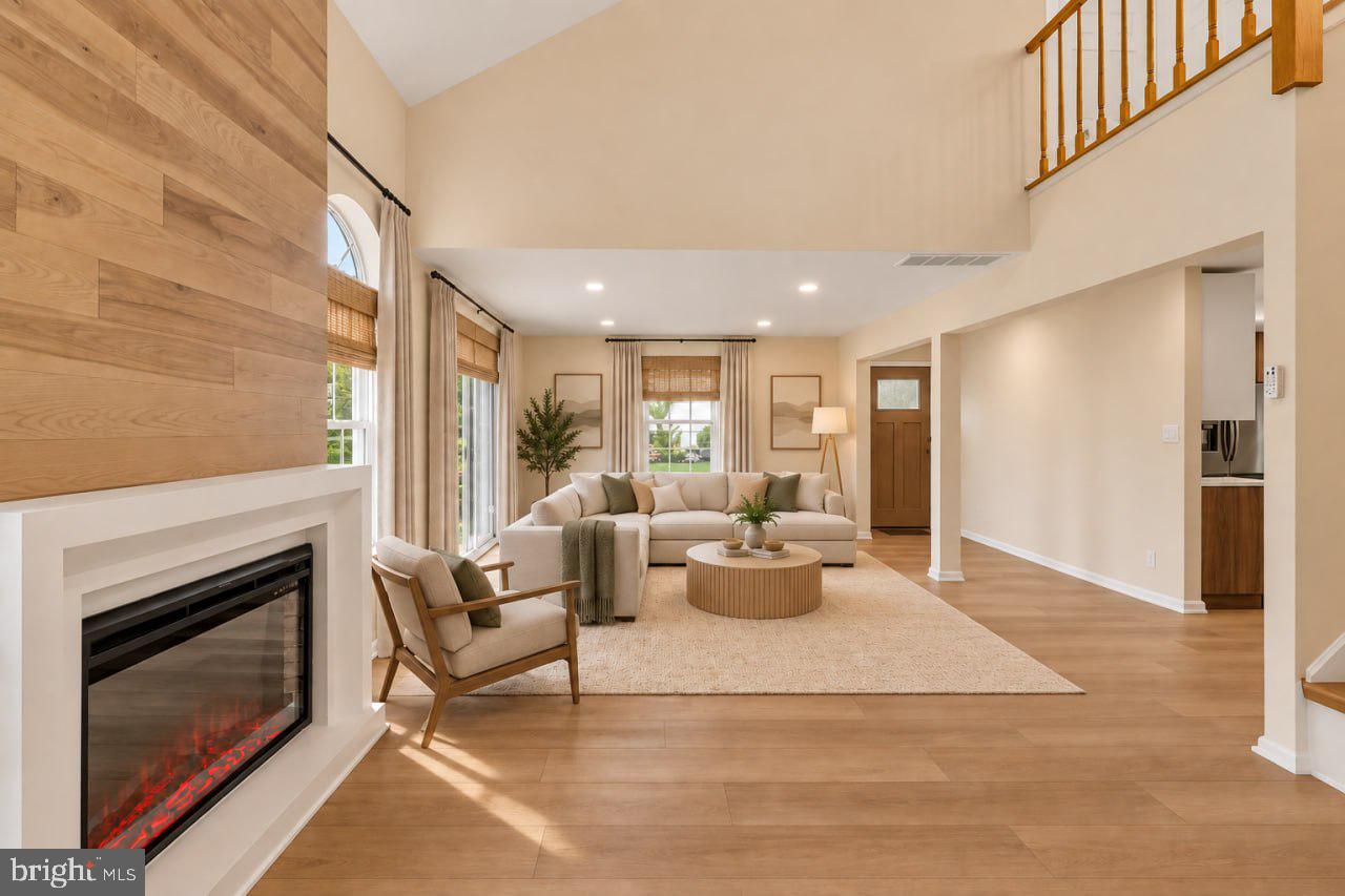 120 FORGE LANE
