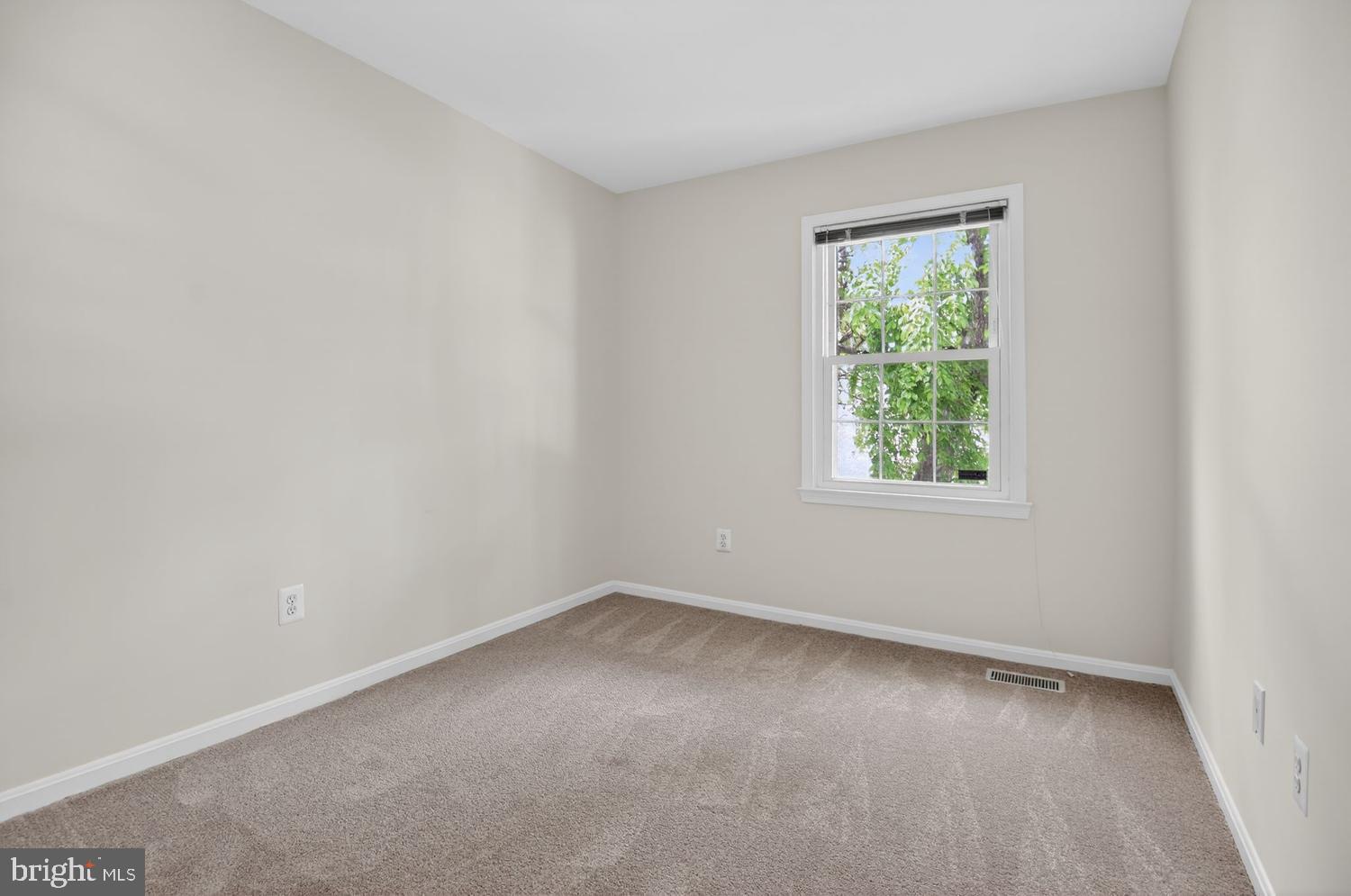 KEENE MILL WOODS - Residential