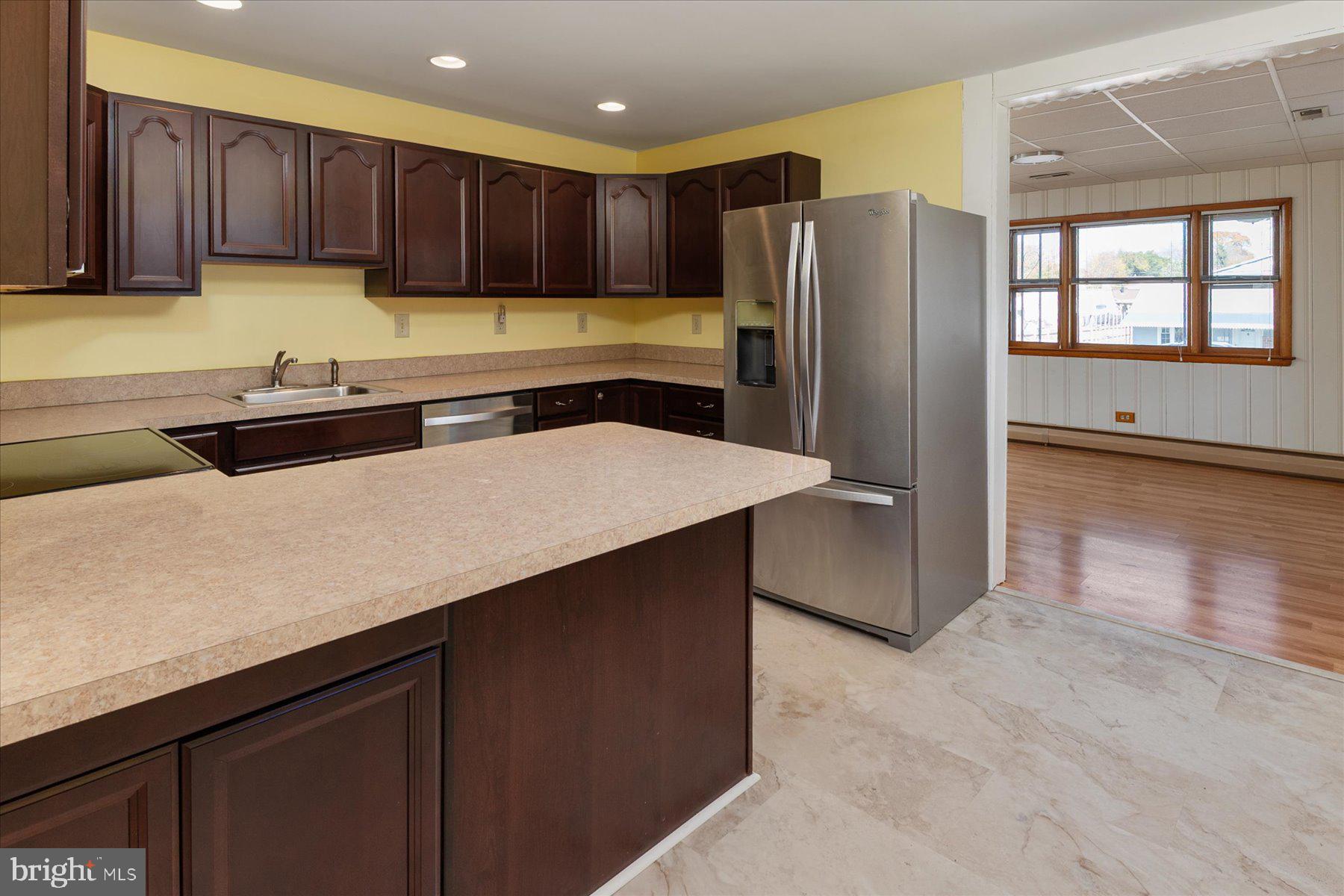 VICTORY VILLA - Residential