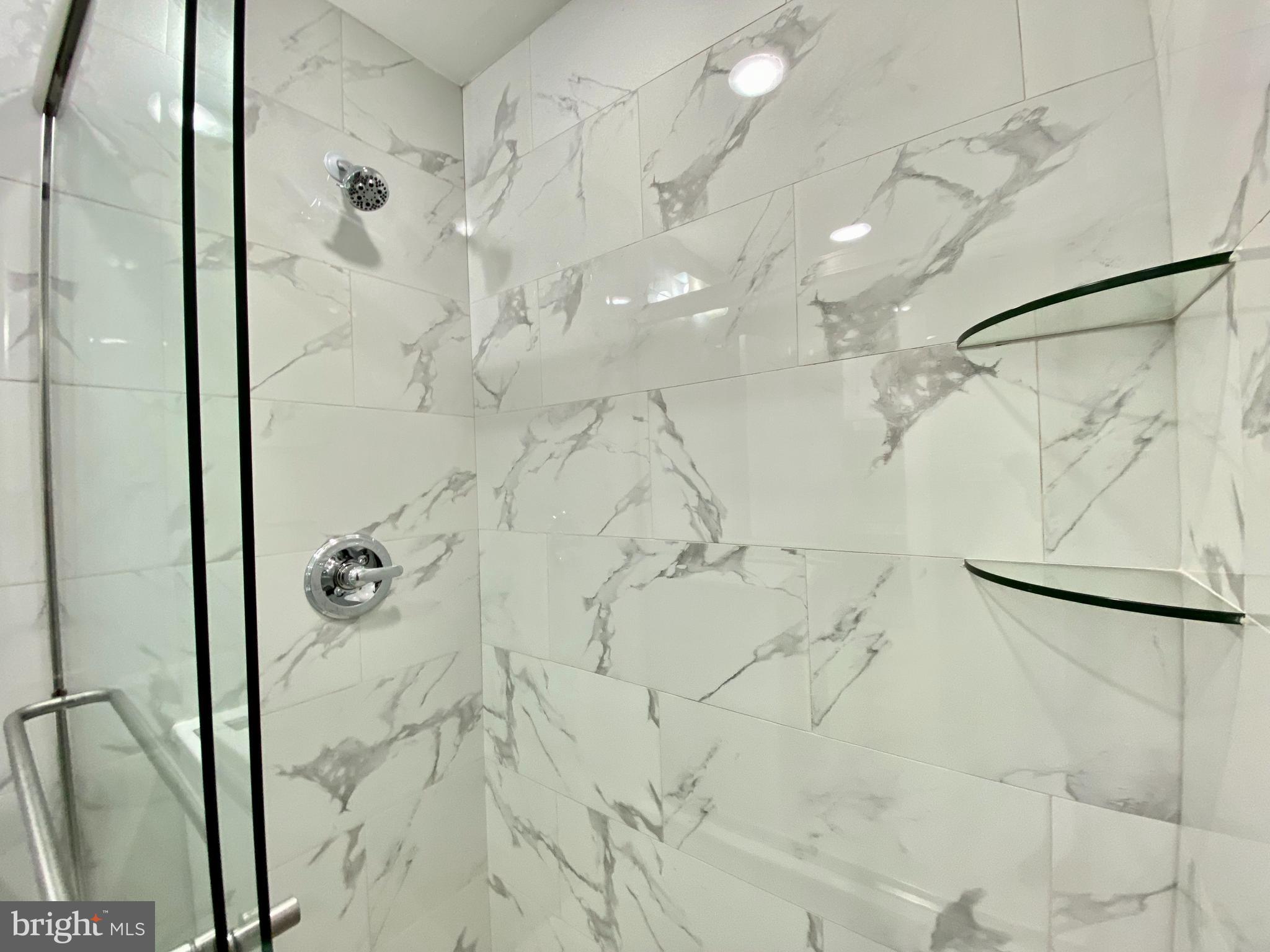 OLD CITY - Residential Lease