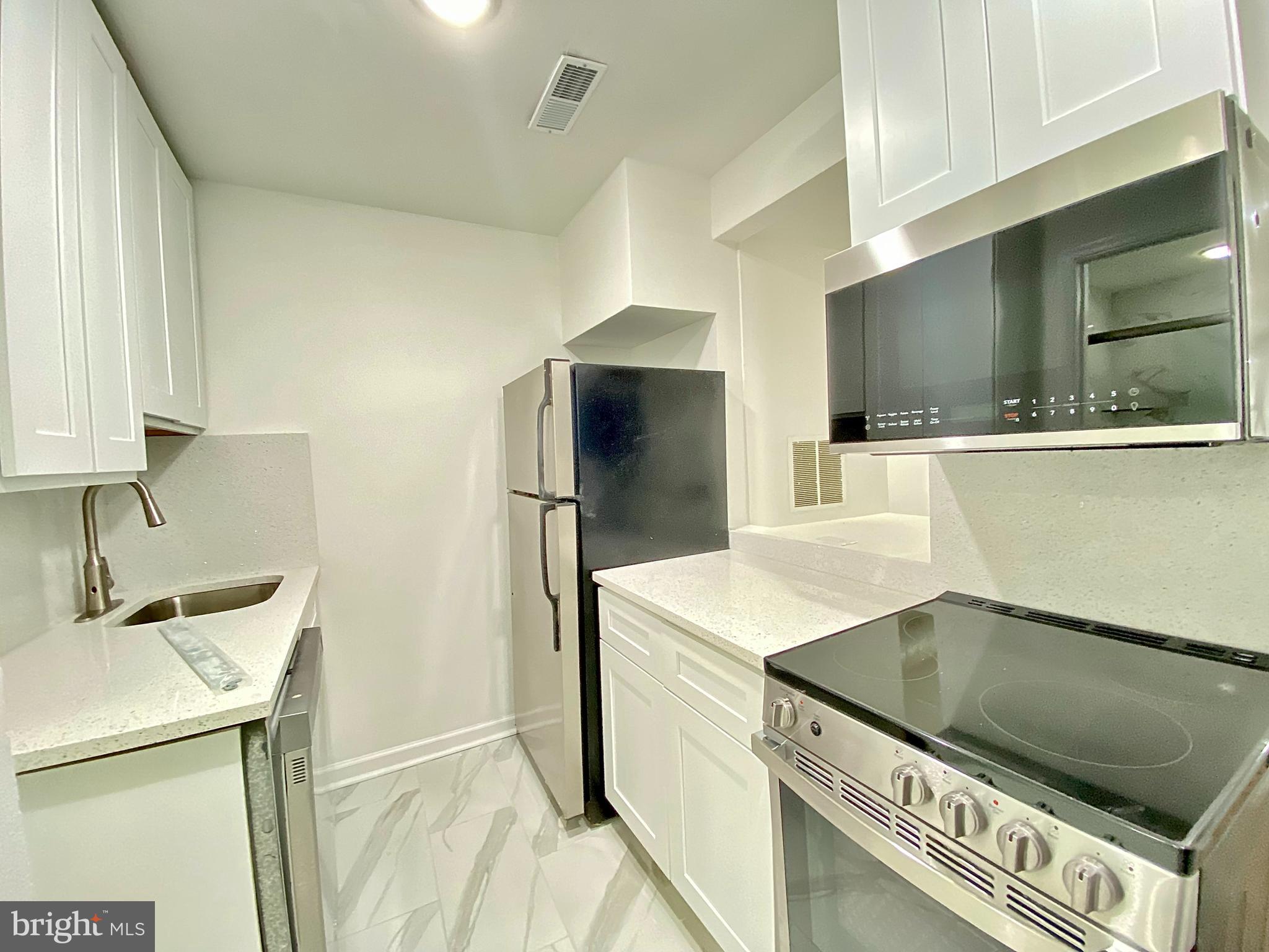 OLD CITY - Residential Lease