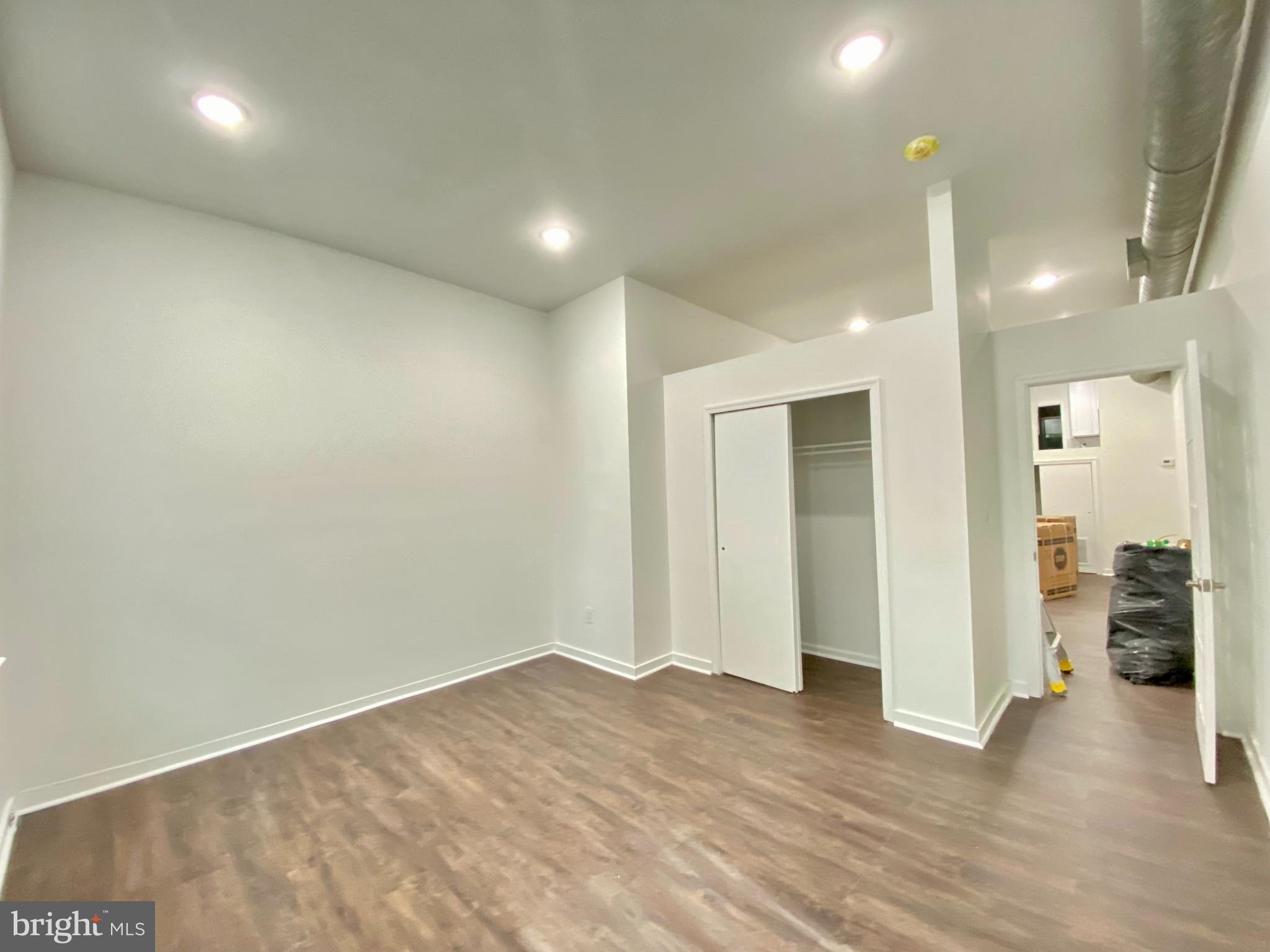 OLD CITY - Residential Lease