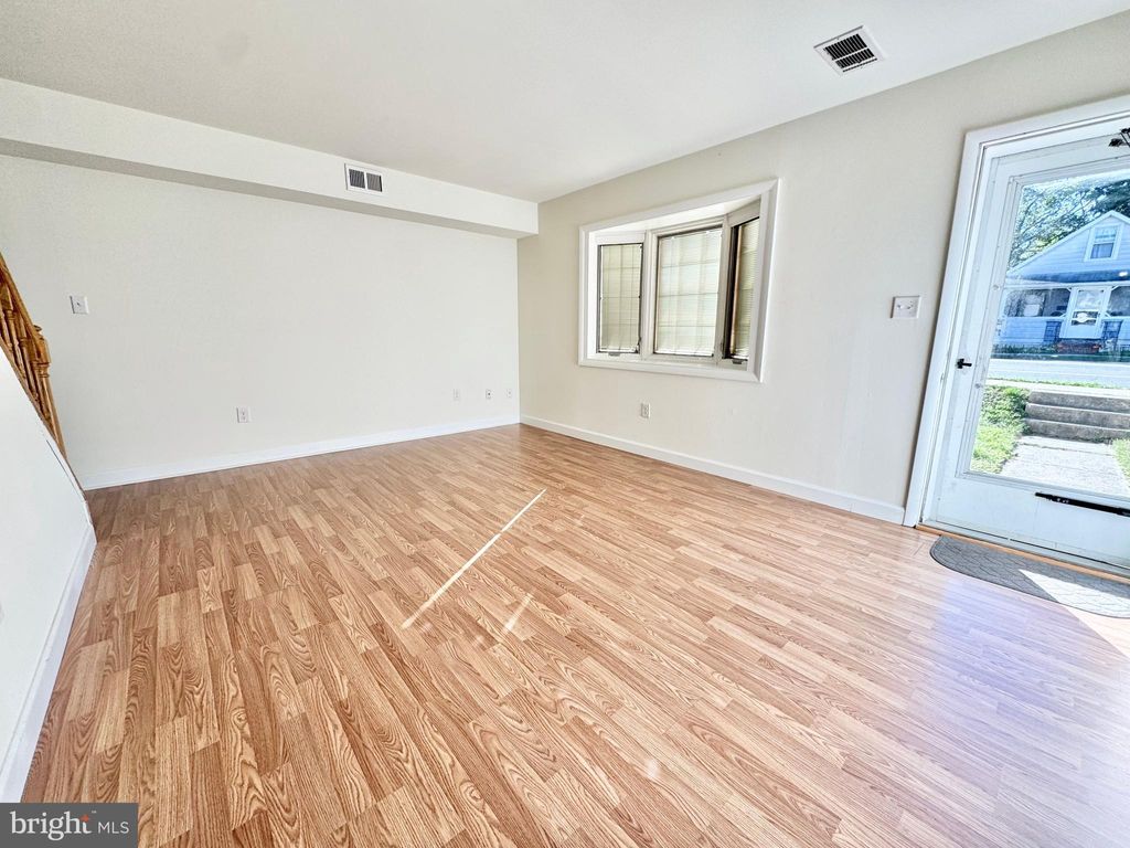 Photo of 331 N Governors Avenue, DOVER, DE 19904 (MLS # DEKT2041894)