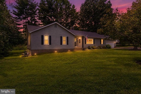 Photo of 14063 Timothy Drive, GAINESVILLE, VA 20155 (MLS # VAPW2131056)