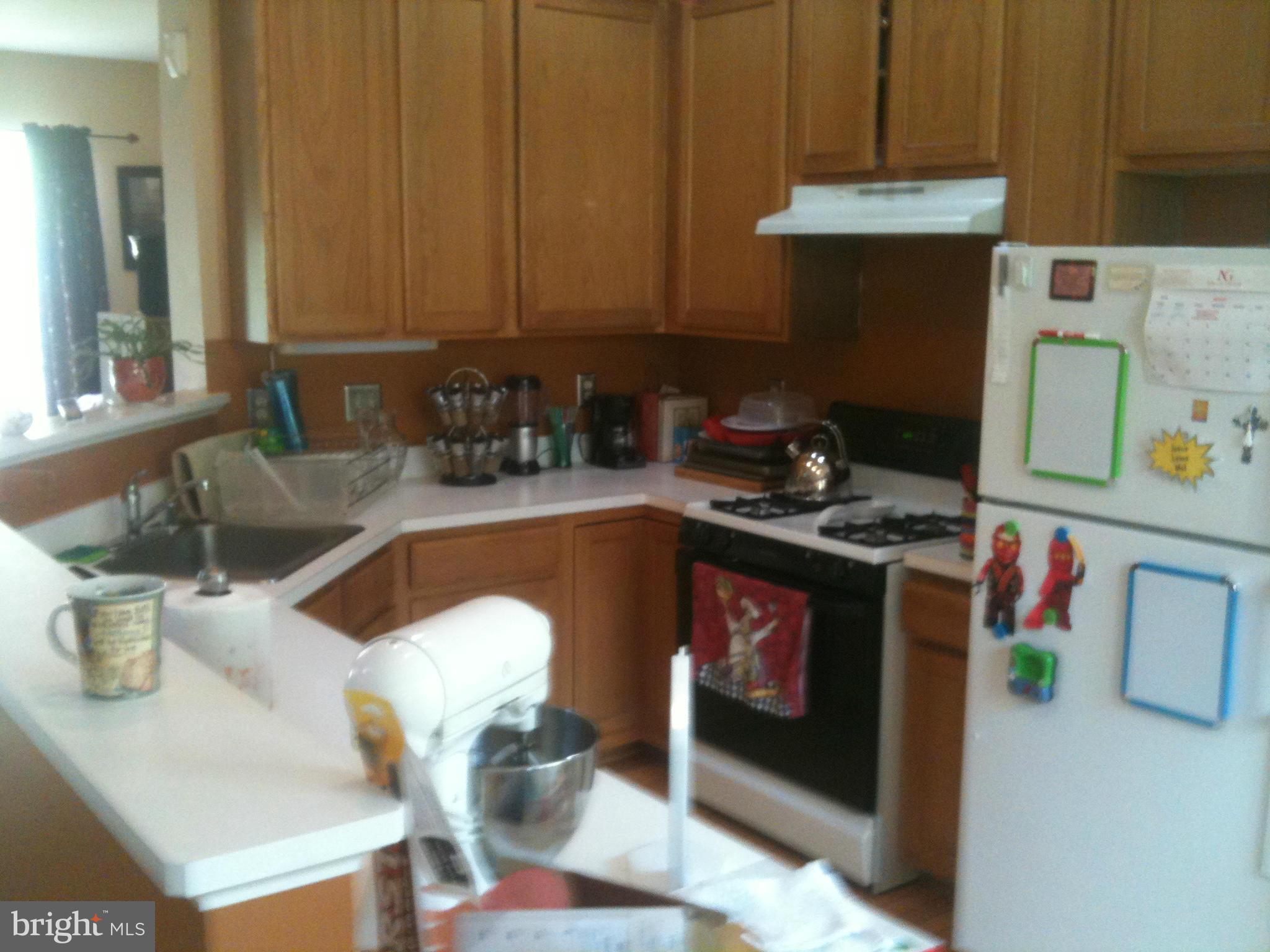 COMPTON VILLAGE - Residential Lease