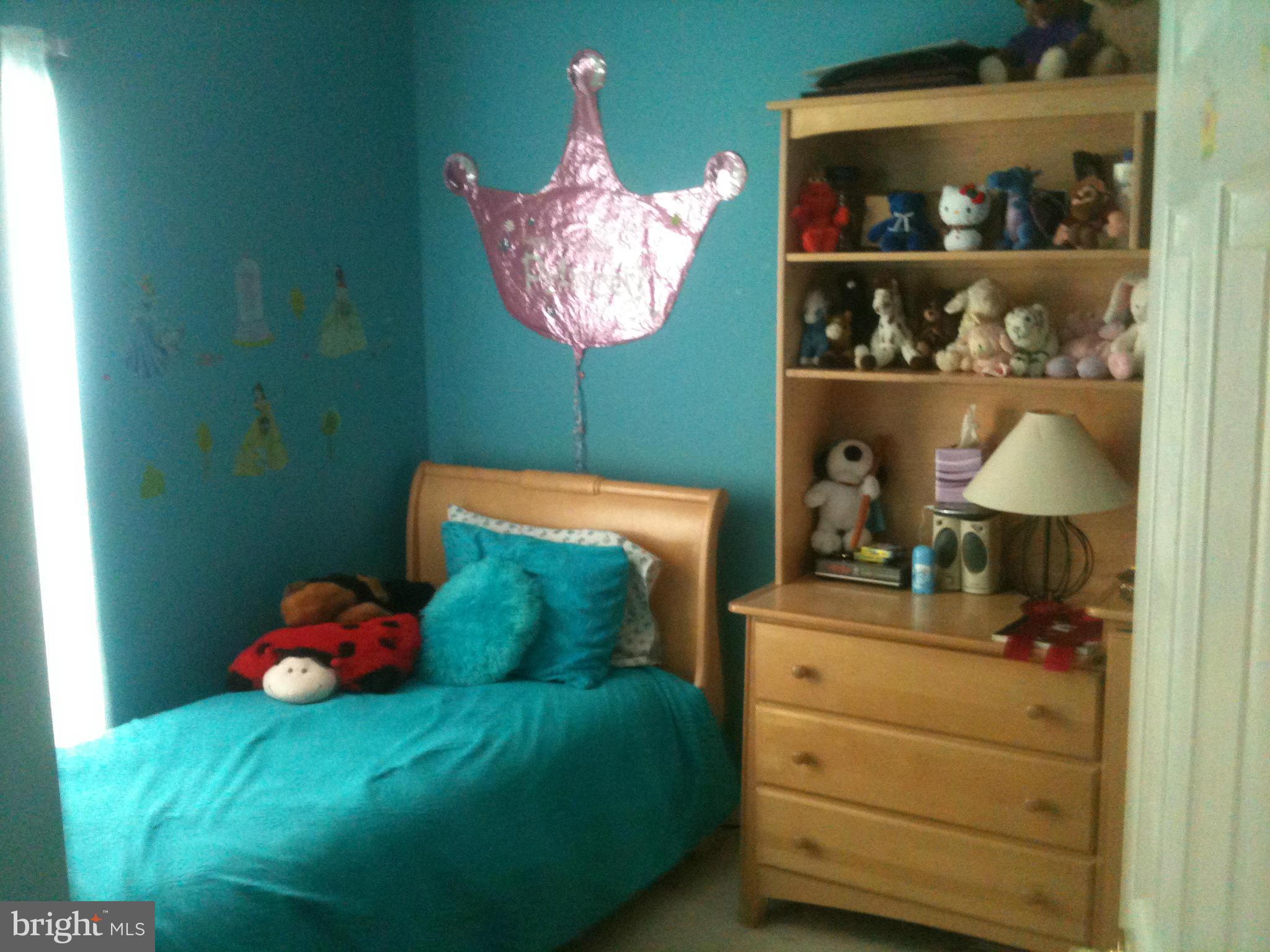 COMPTON VILLAGE - Residential Lease