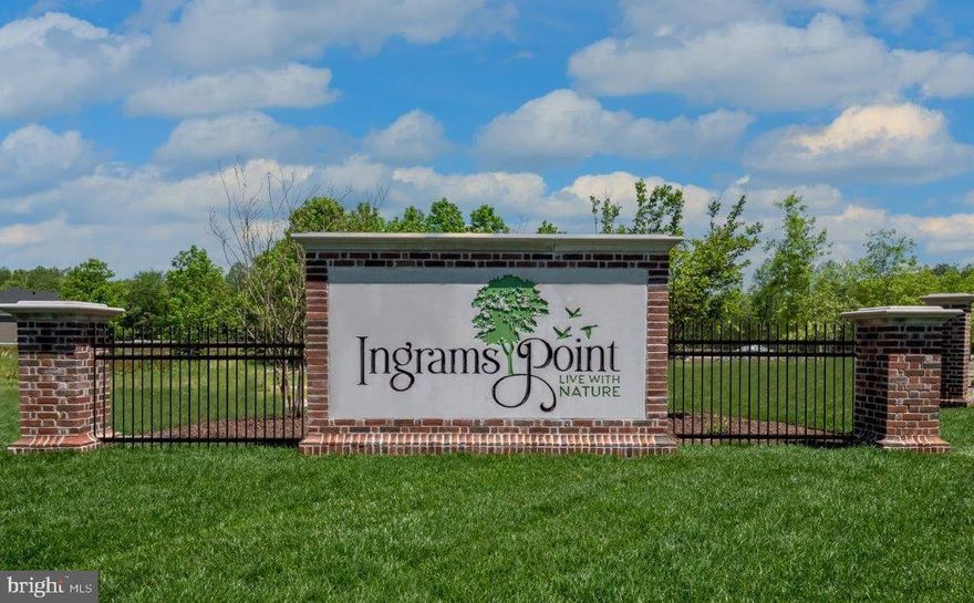 Lot #144 - Come Live with Nature at Ingrams Point. With all the fun and relaxation of living in the country, Ingrams Point delivers an honest and relaxing escape. Amidst undisturbed wildlife and calming surrounding streams, our community is designed for privacy. Most of our lots offer secluded backyard views filled with nature and little else. Amenities abound as you enter and explore the community.  A long nature trail allows you to walk, jog or ride a bike through the woods. Travel on to find a private, wooded island nestled in the wetlands. A Key West style cabana on the point next to Ingrams Pond is the perfect spot to host your next BBQ event. We designed the amenities of Ingrams Point to be enjoyed without putting a strain on homeowners. Maintenance fees are nominal despite the community's high-end offerings.
Choice of four builder tie in.