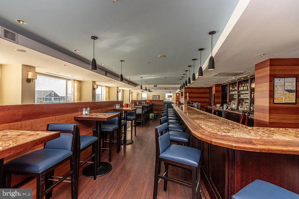 Ocean City, Maryland 21842, United States, 3 Bedrooms Bedrooms, ,2 BathroomsBathrooms,Residential,Pending,213612