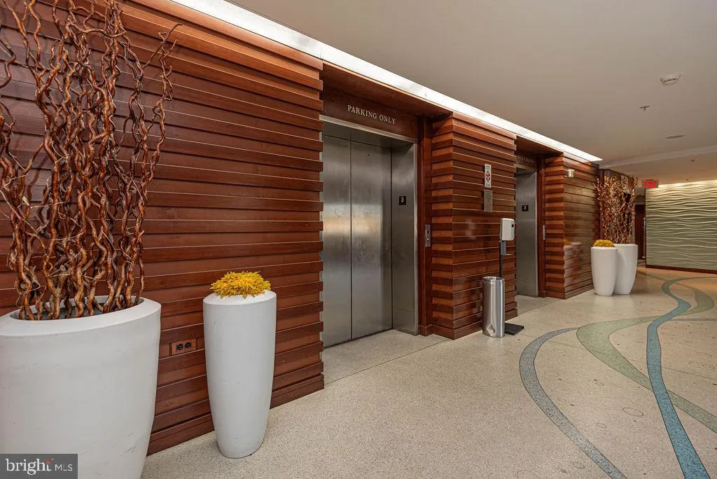 Ocean City, Maryland 21842, United States, 3 Bedrooms Bedrooms, ,2 BathroomsBathrooms,Residential,Pending,213612