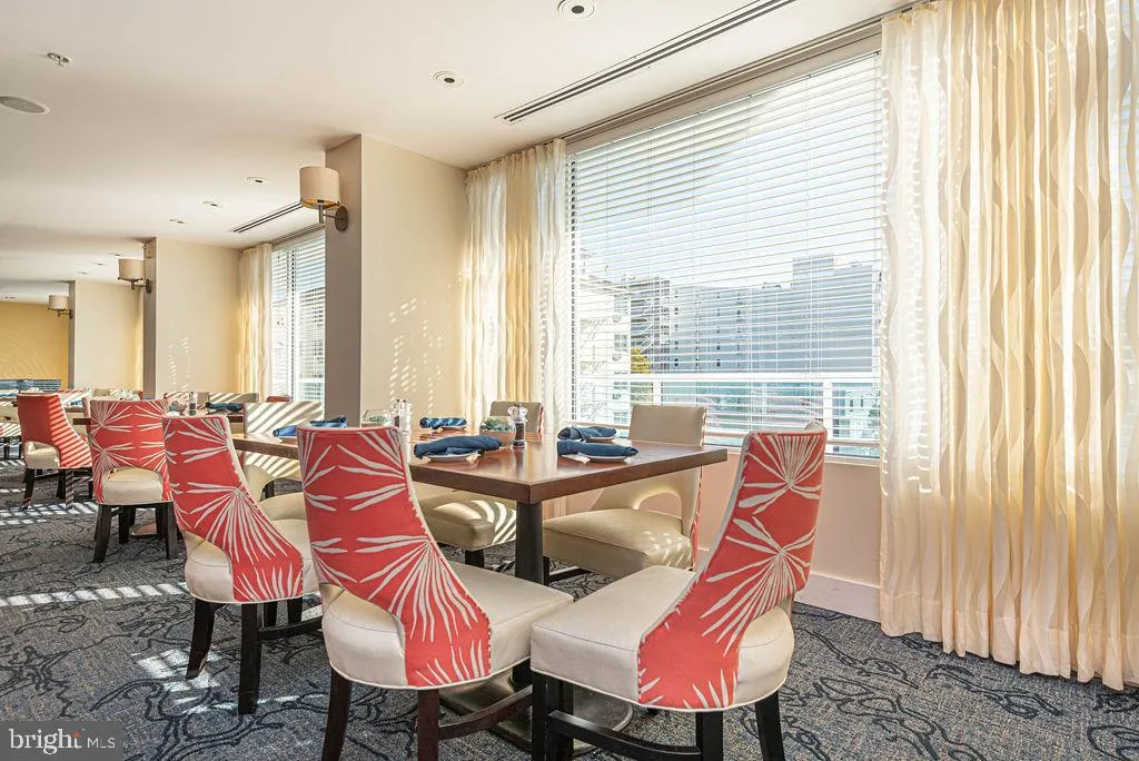 Ocean City, Maryland 21842, United States, 3 Bedrooms Bedrooms, ,2 BathroomsBathrooms,Residential,Pending,213612