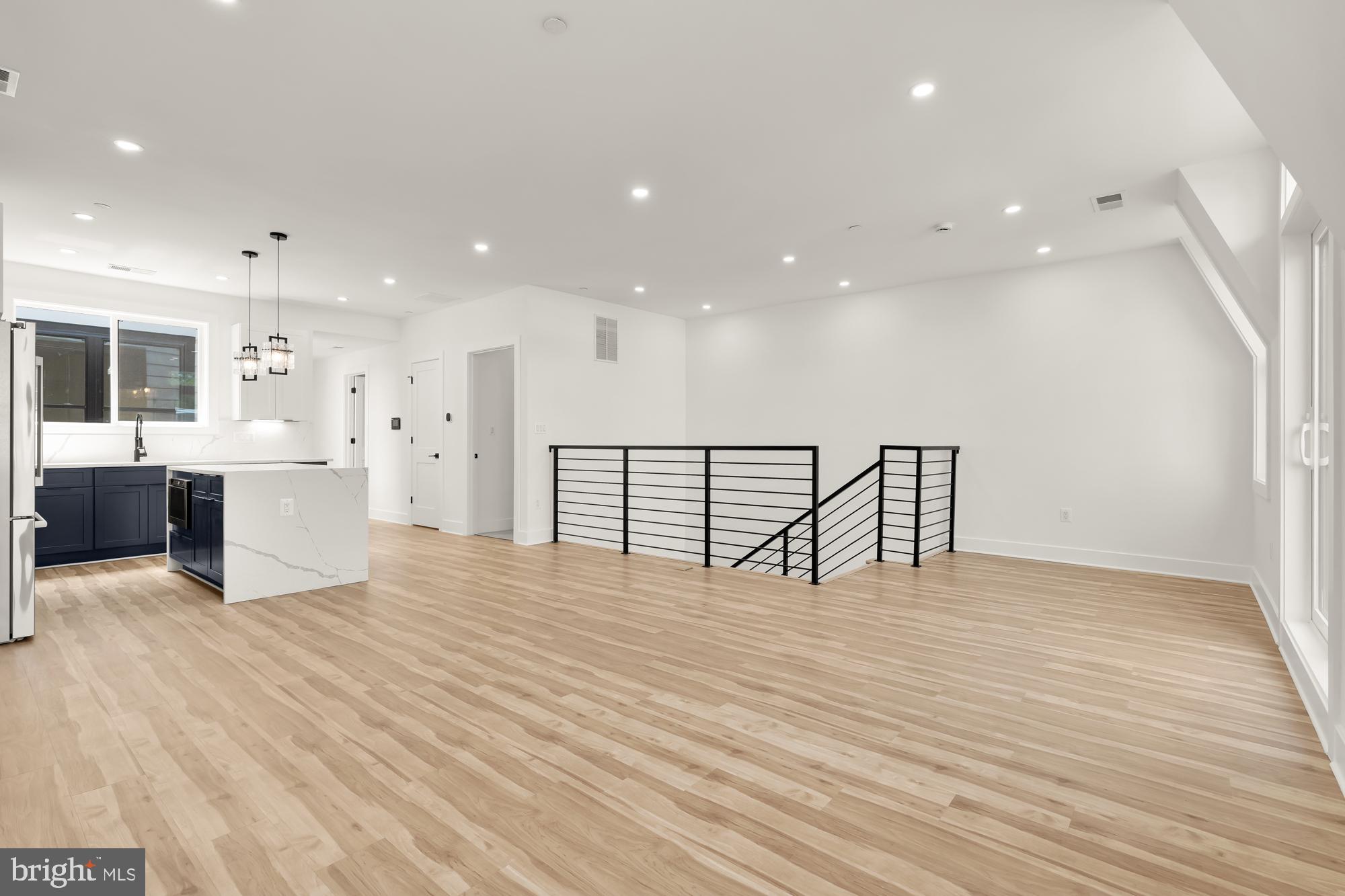 1251 MORSE STREET NE PH