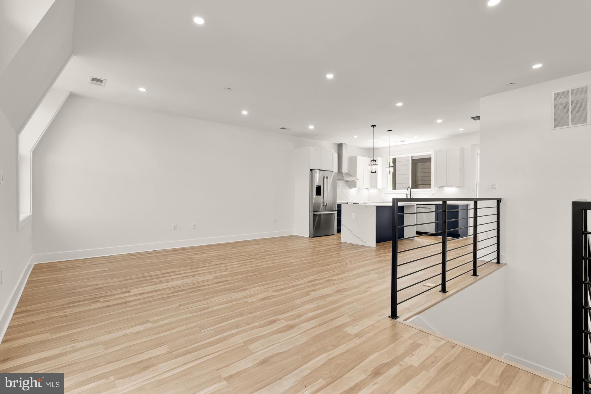 1251 MORSE STREET NE PH