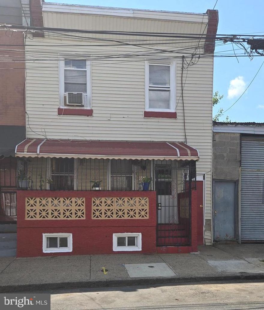 Nice three bedroom house Ready to move in  with a unique enclosed private porch.   Spacious Living room leading to Dining room,   Modern Kitchen with ceramic title flooring.   Master bedroom featuring a wall to wall walk in closet, 2 other nice size bedrooms,  Good size bathroom.   Make a appointment for your showing today.