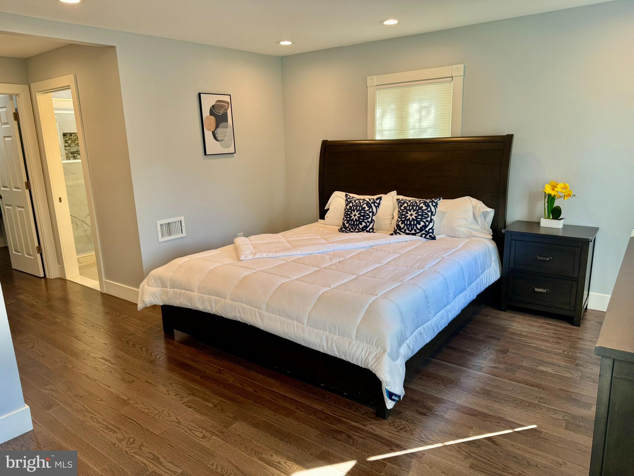 COOPERTOWN - Residential