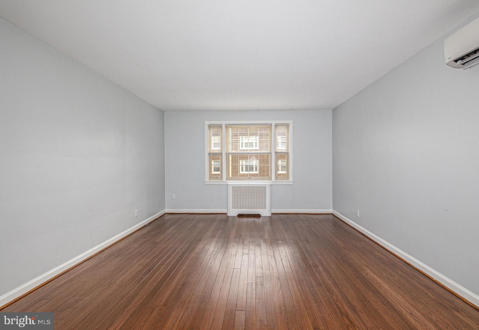 150 E WYNNEWOOD ROAD 25H