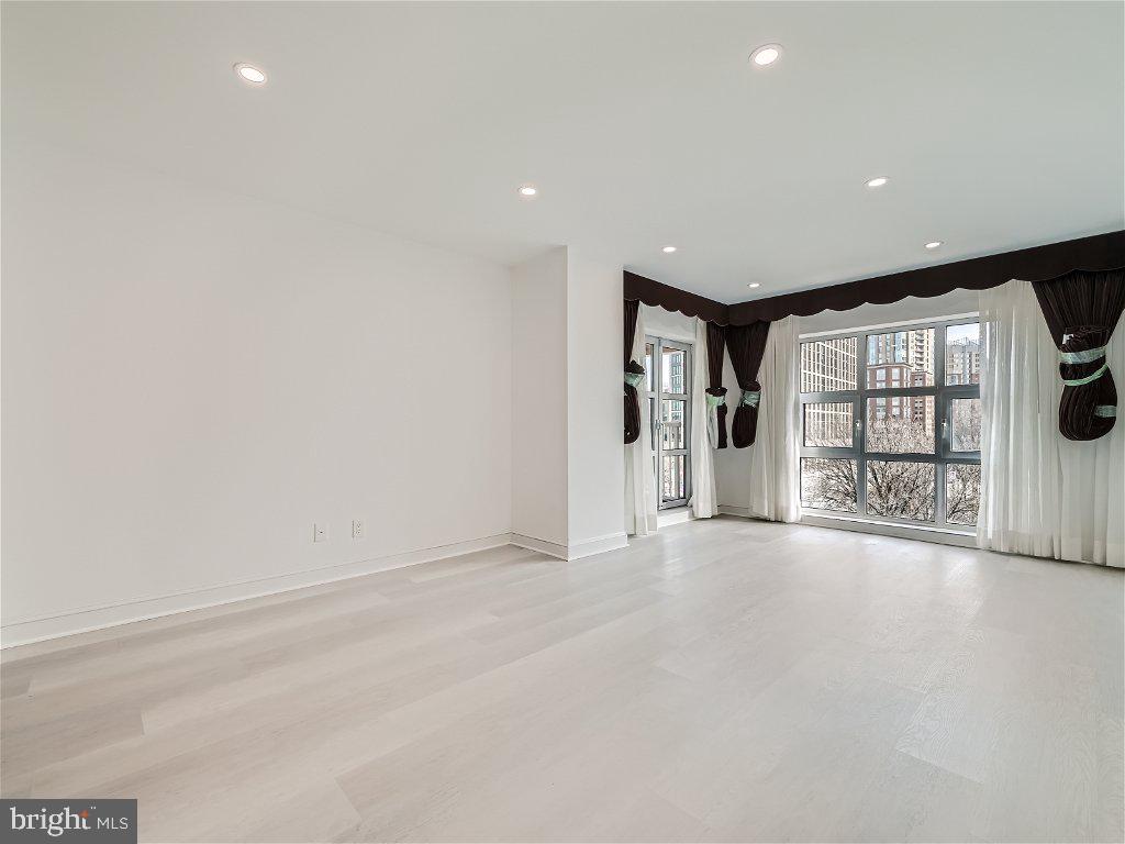 INNER HARBOR - Residential