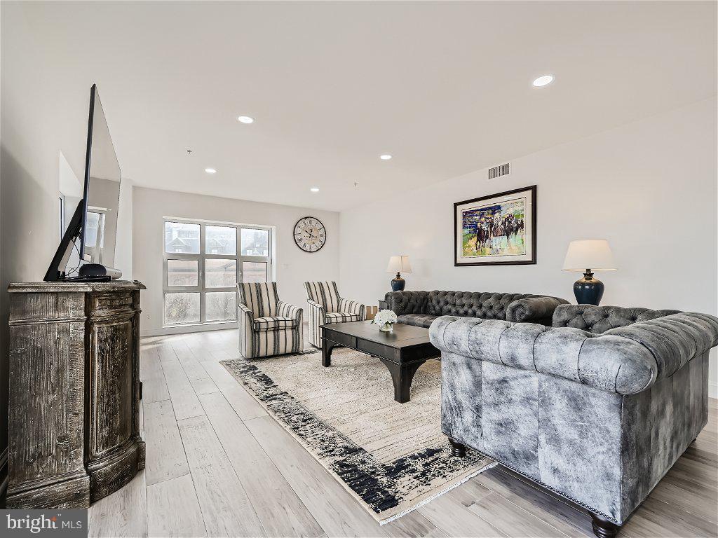 INNER HARBOR - Residential