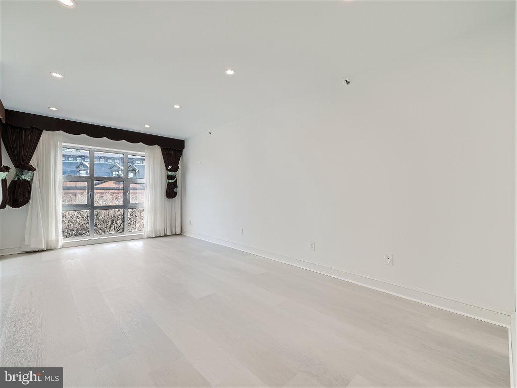 INNER HARBOR - Residential