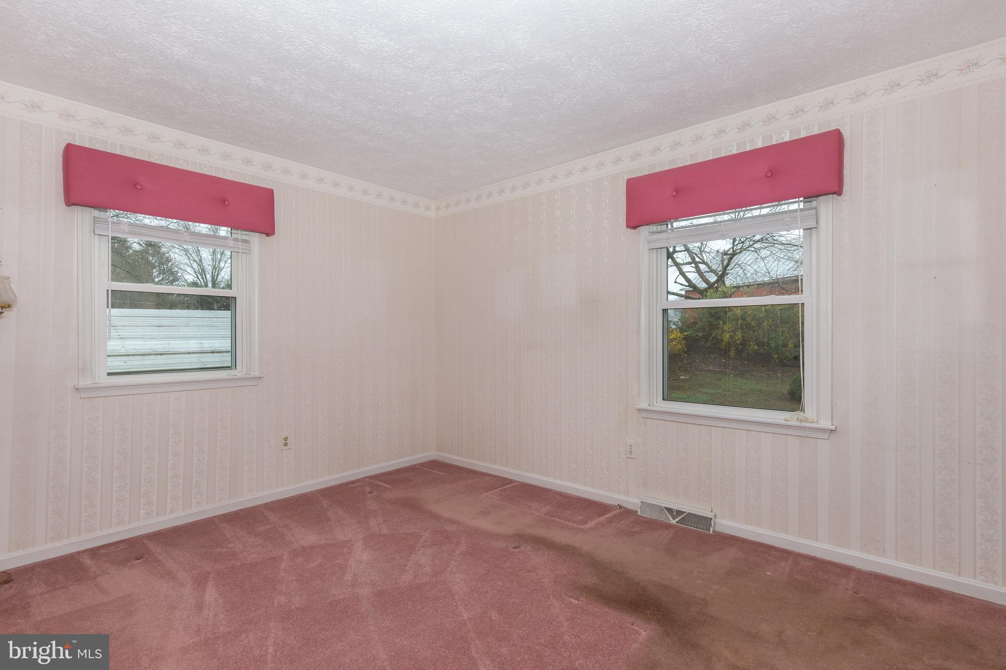 WOODHAVEN - Residential