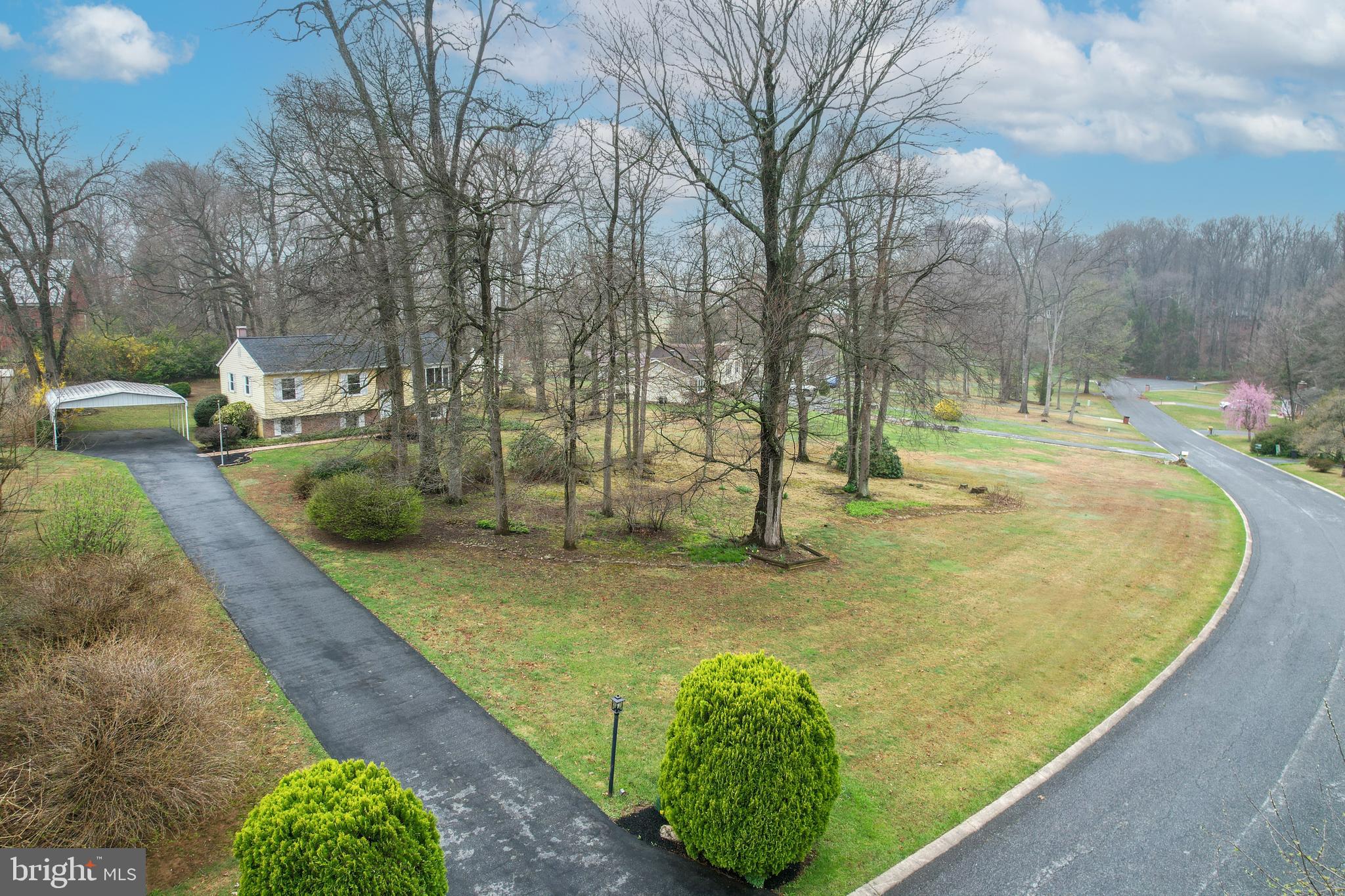 WOODHAVEN - Residential