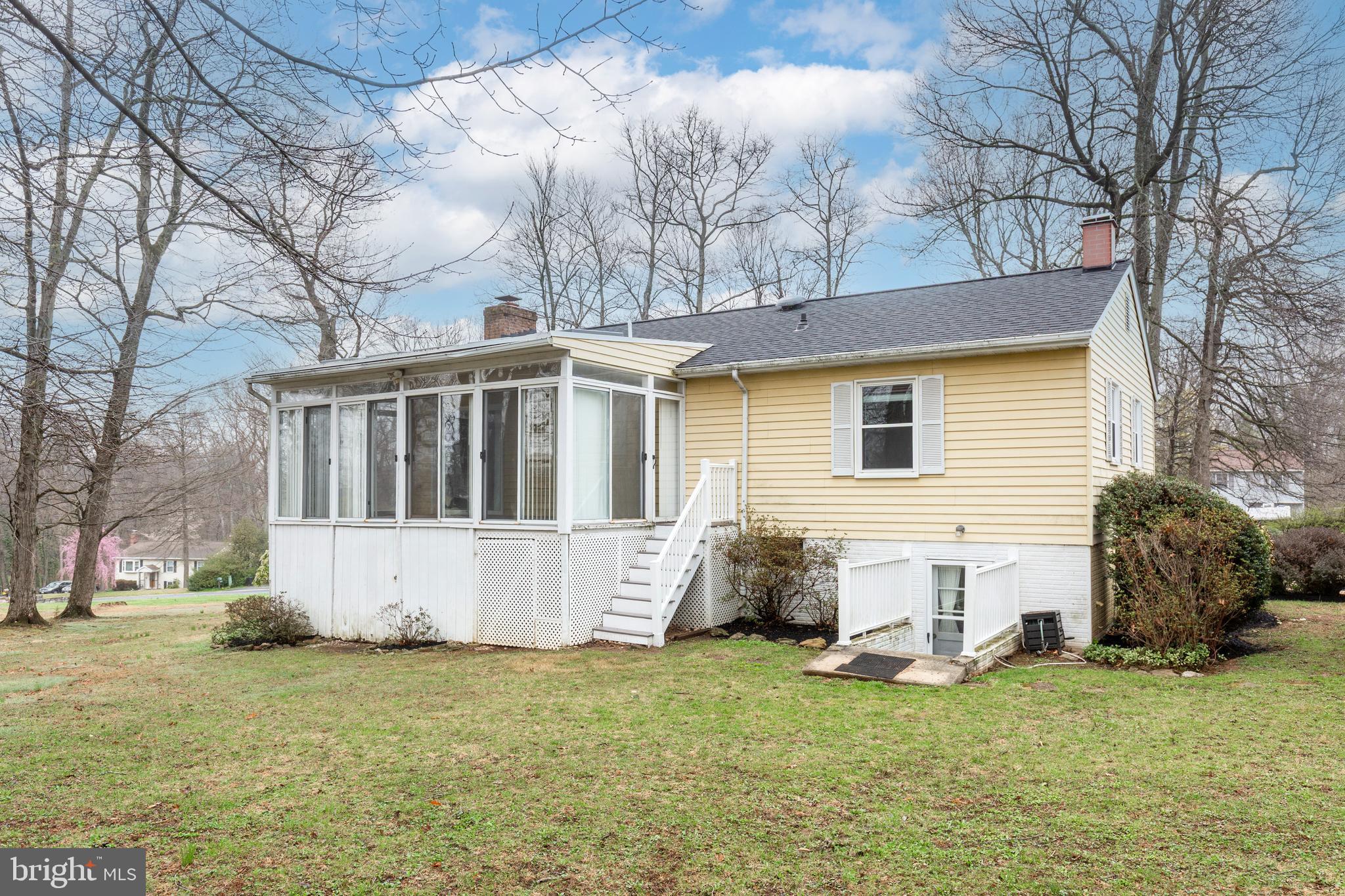 WOODHAVEN - Residential