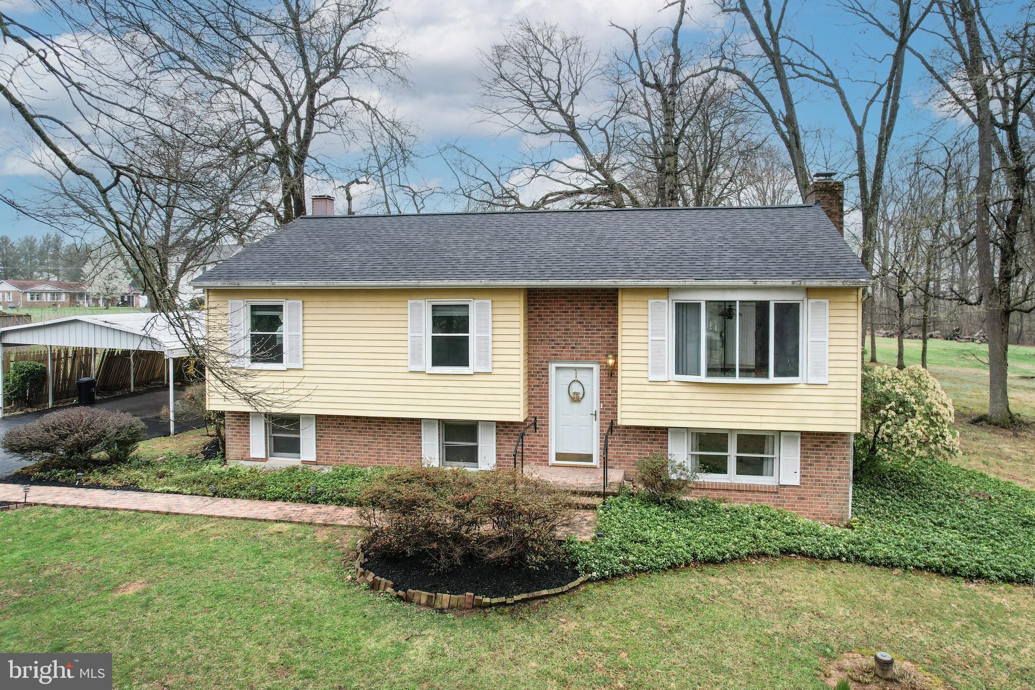 WOODHAVEN - Residential