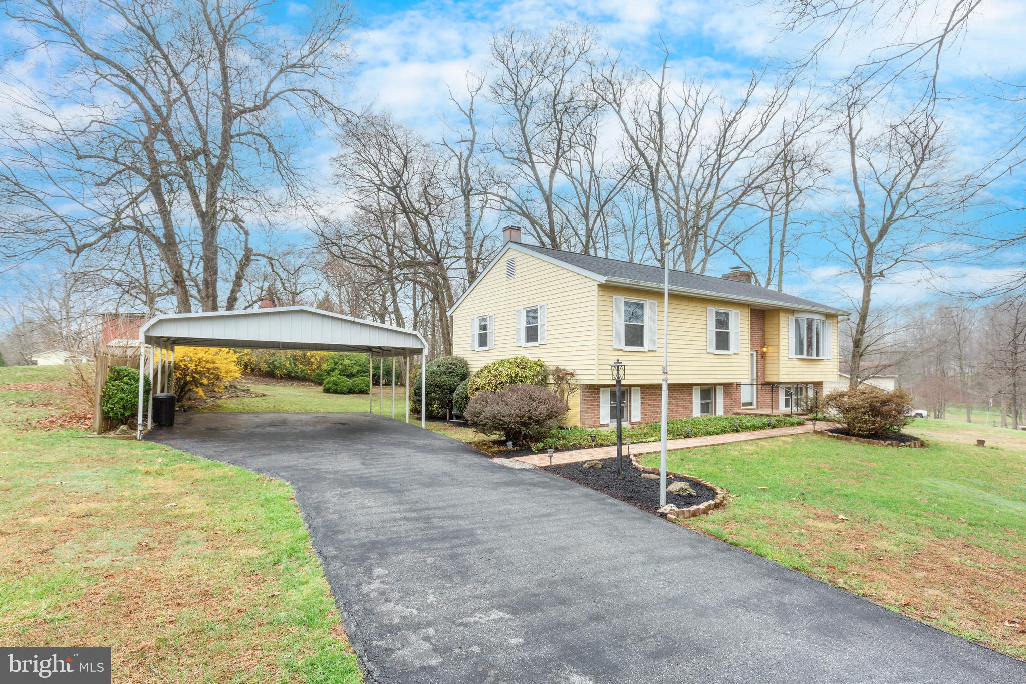 WOODHAVEN - Residential