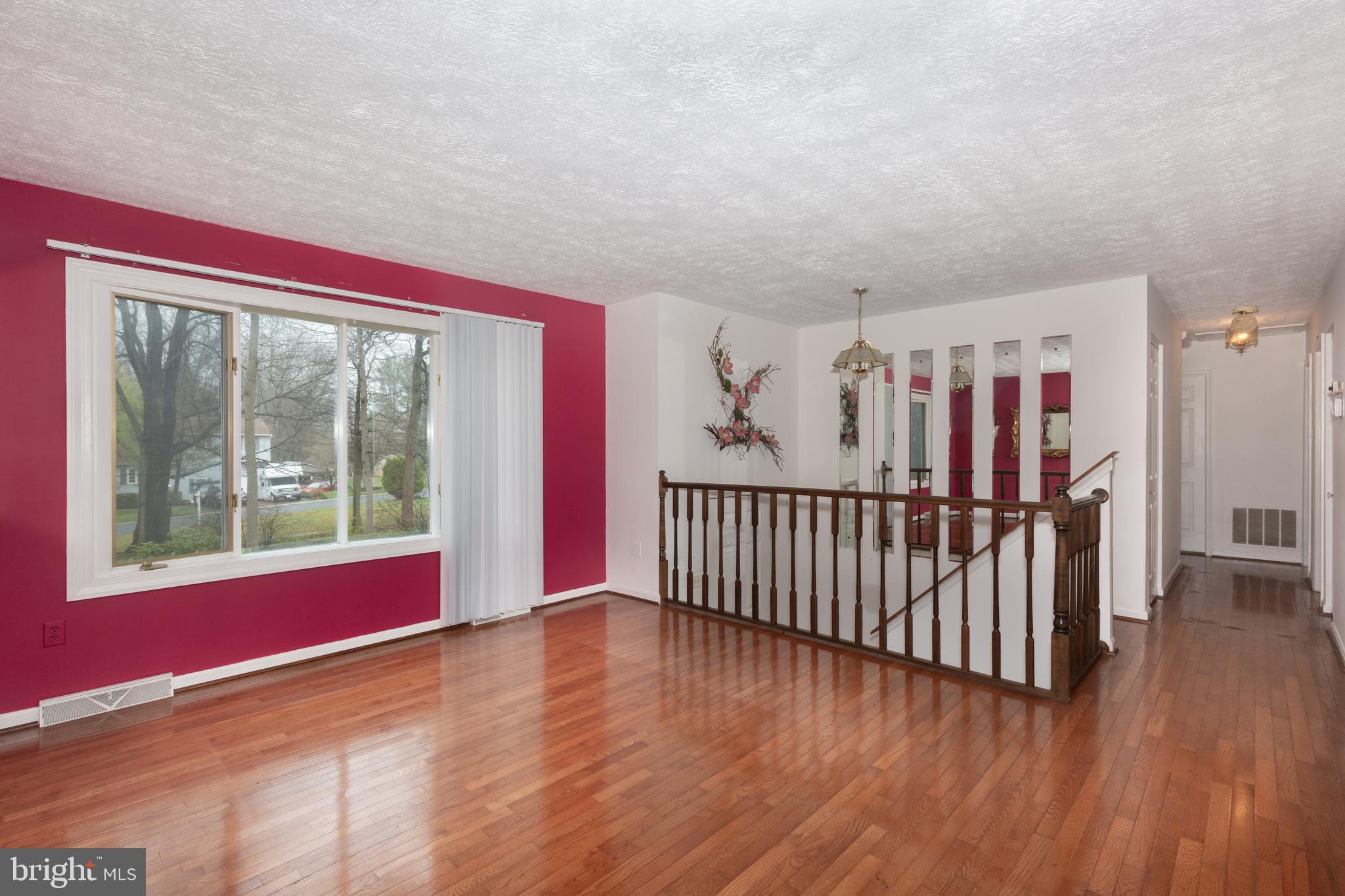 WOODHAVEN - Residential