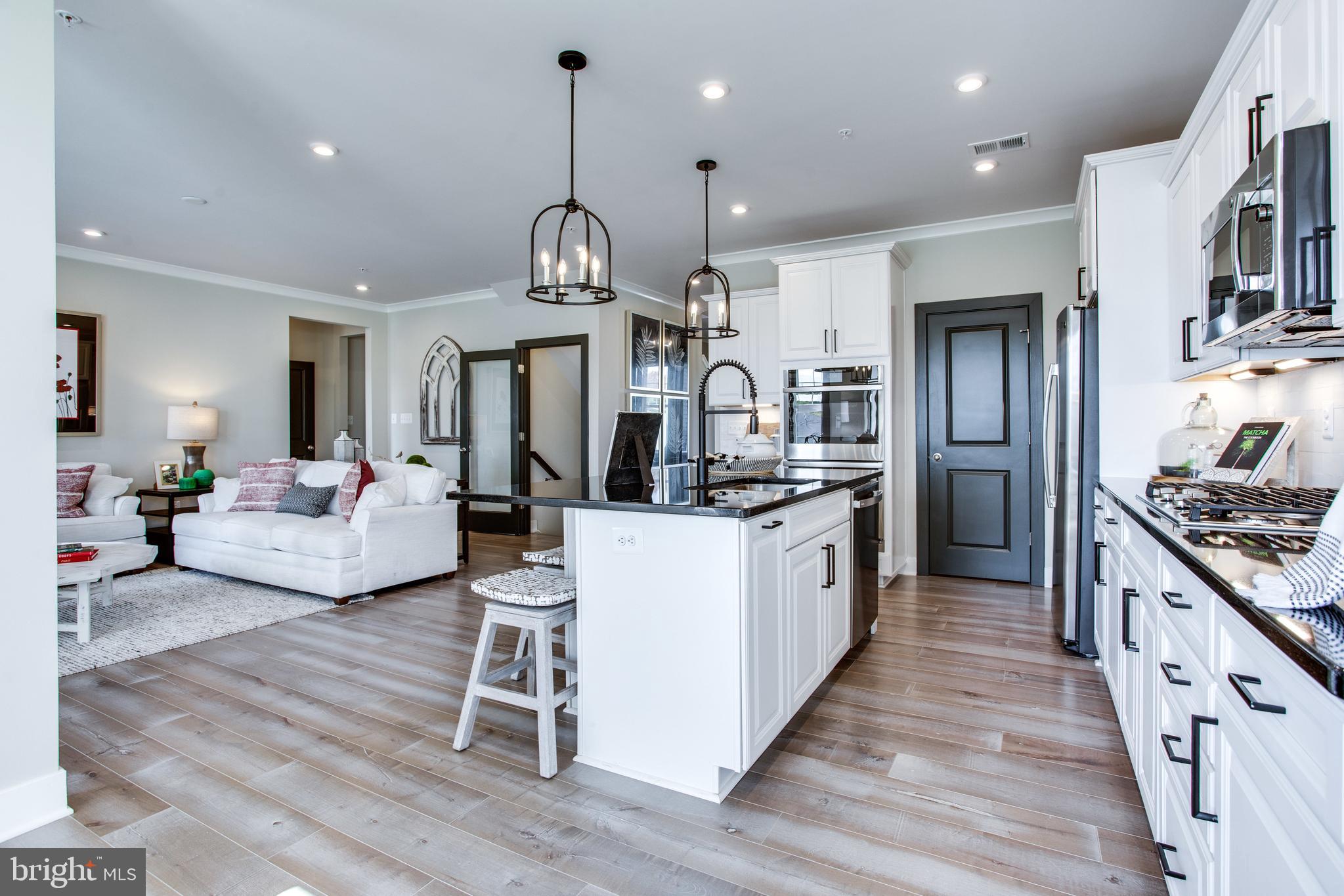 FAIRWAY ESTATES - Residential