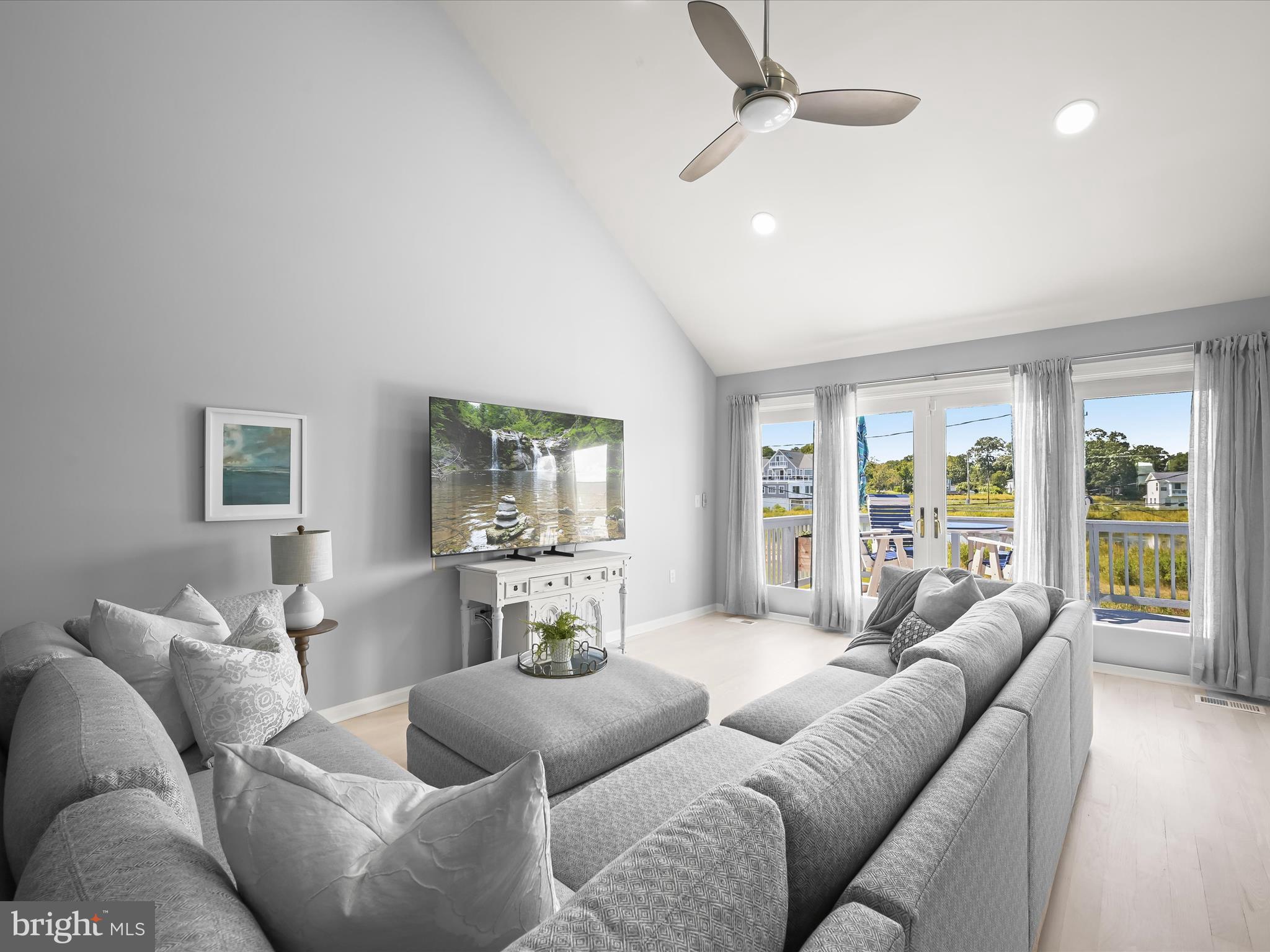 NORTH CHESAPEAKE BEACH - Residential