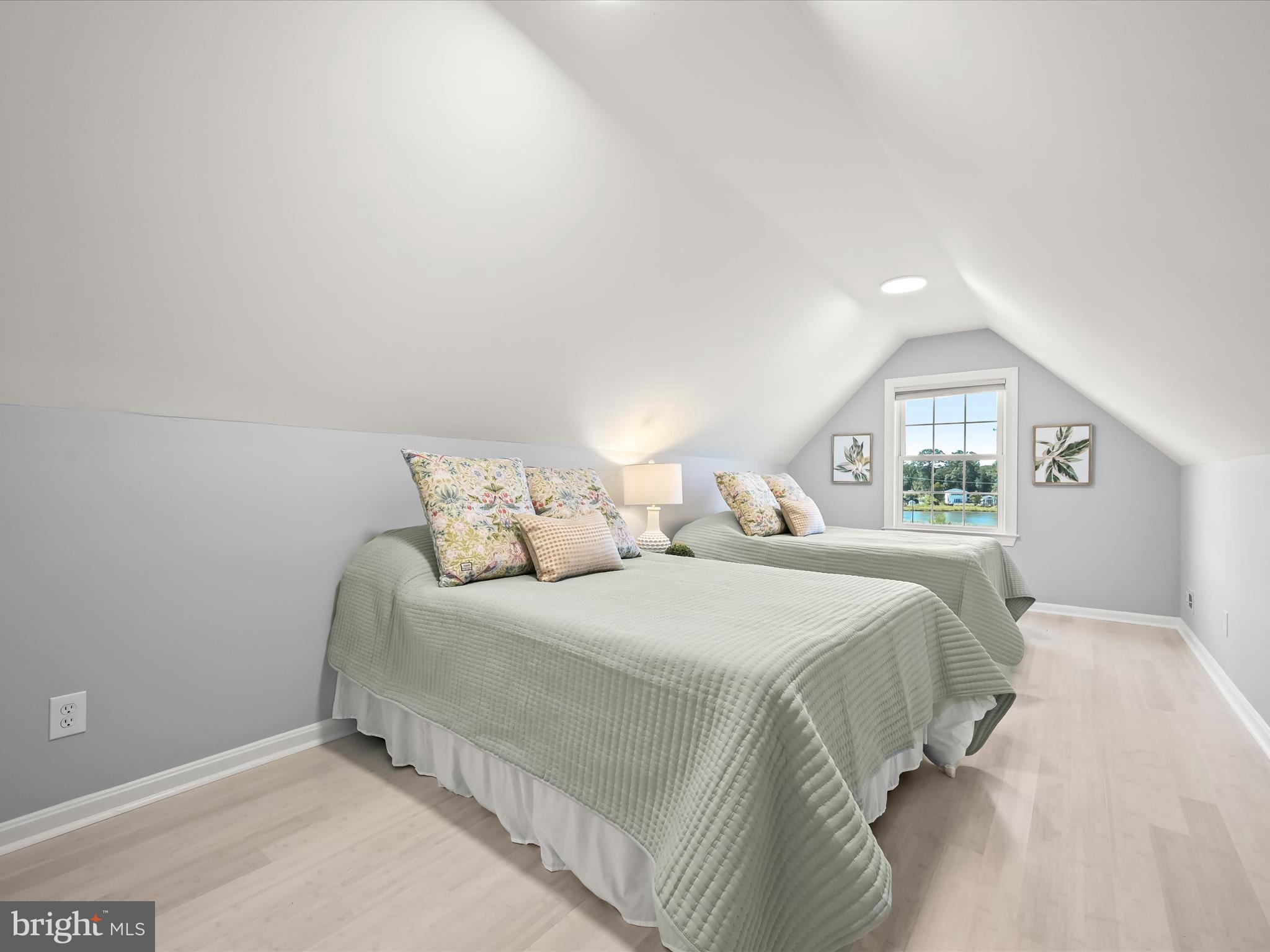 NORTH CHESAPEAKE BEACH - Residential