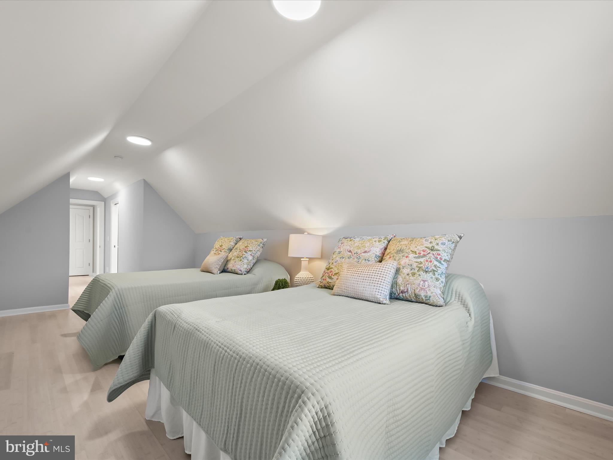 NORTH CHESAPEAKE BEACH - Residential